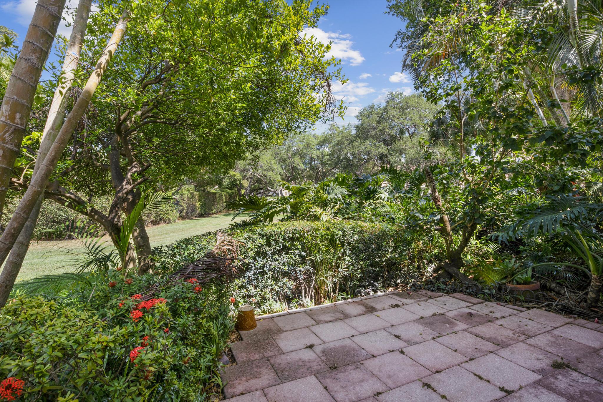 3118 Kingswood Terrace