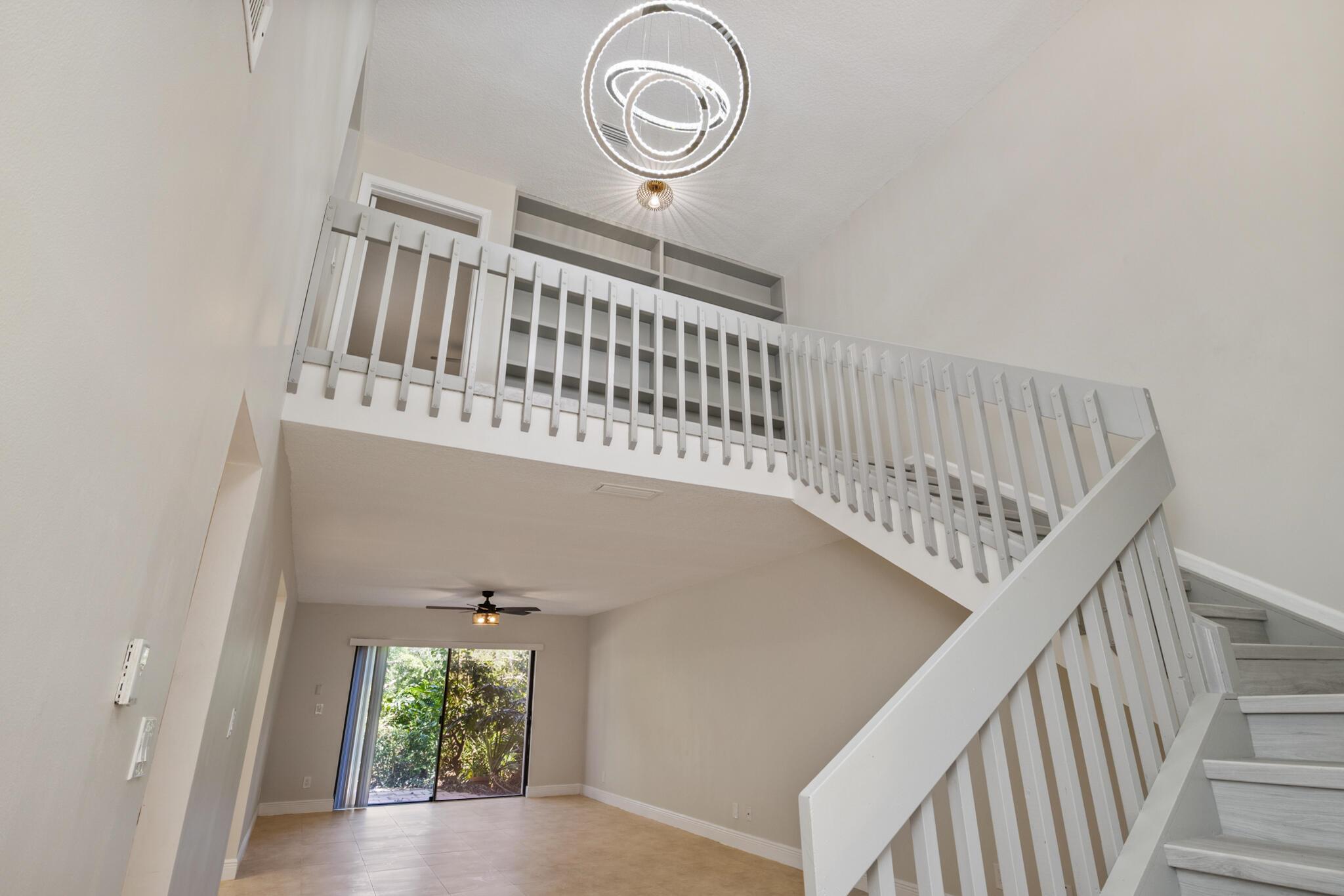 3118 Kingswood Terrace