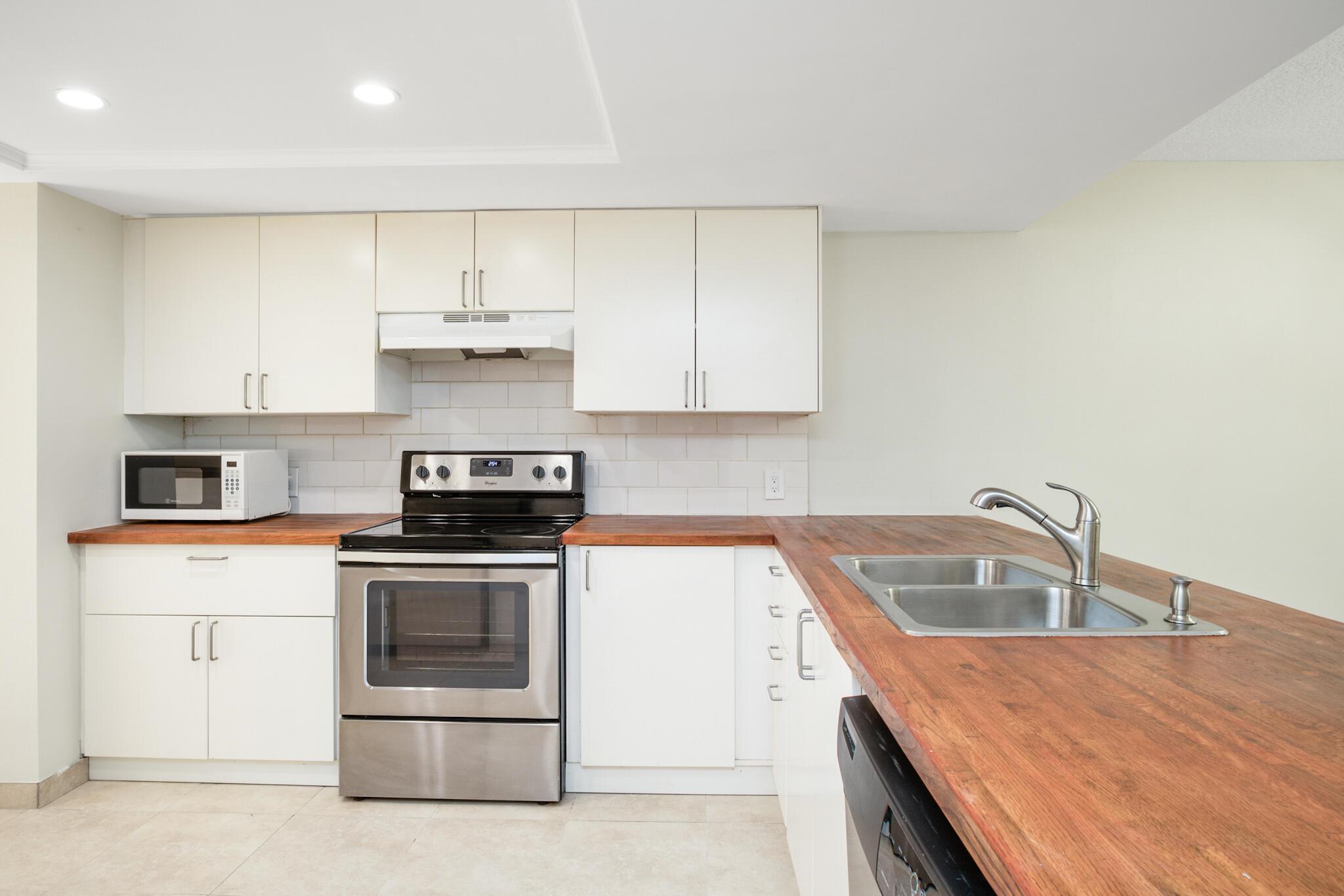 3118 Kingswood Terrace