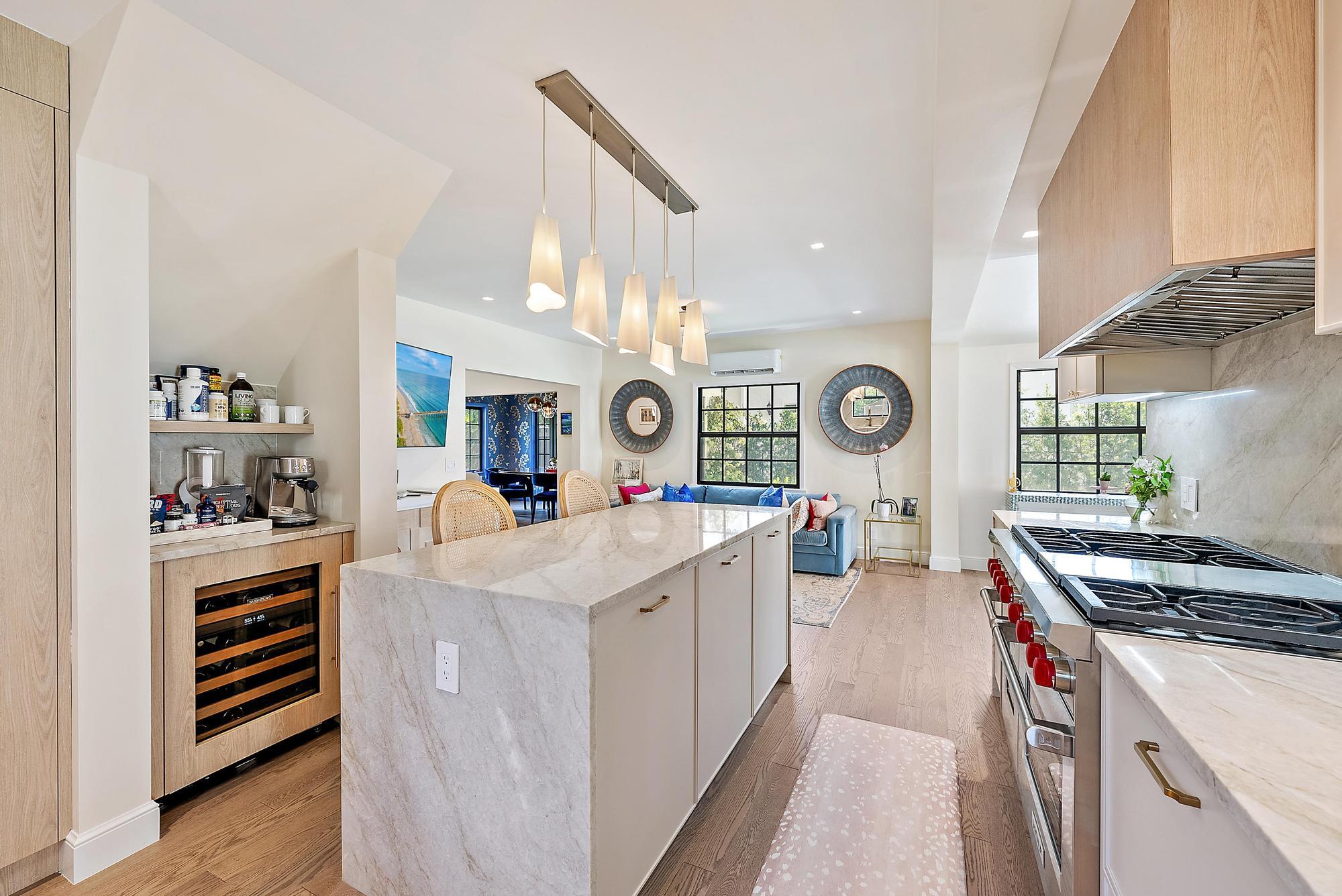 3211 Washington Road