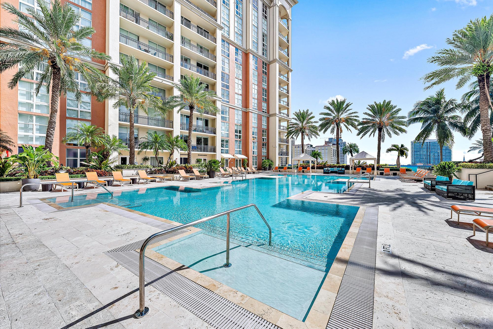 550 Okeechobee Boulevard 422, West Palm Beach Unit: 422