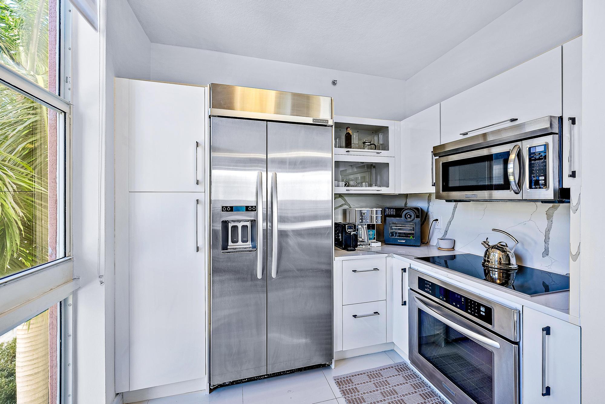 550 Okeechobee Boulevard 422, West Palm Beach Unit: 422