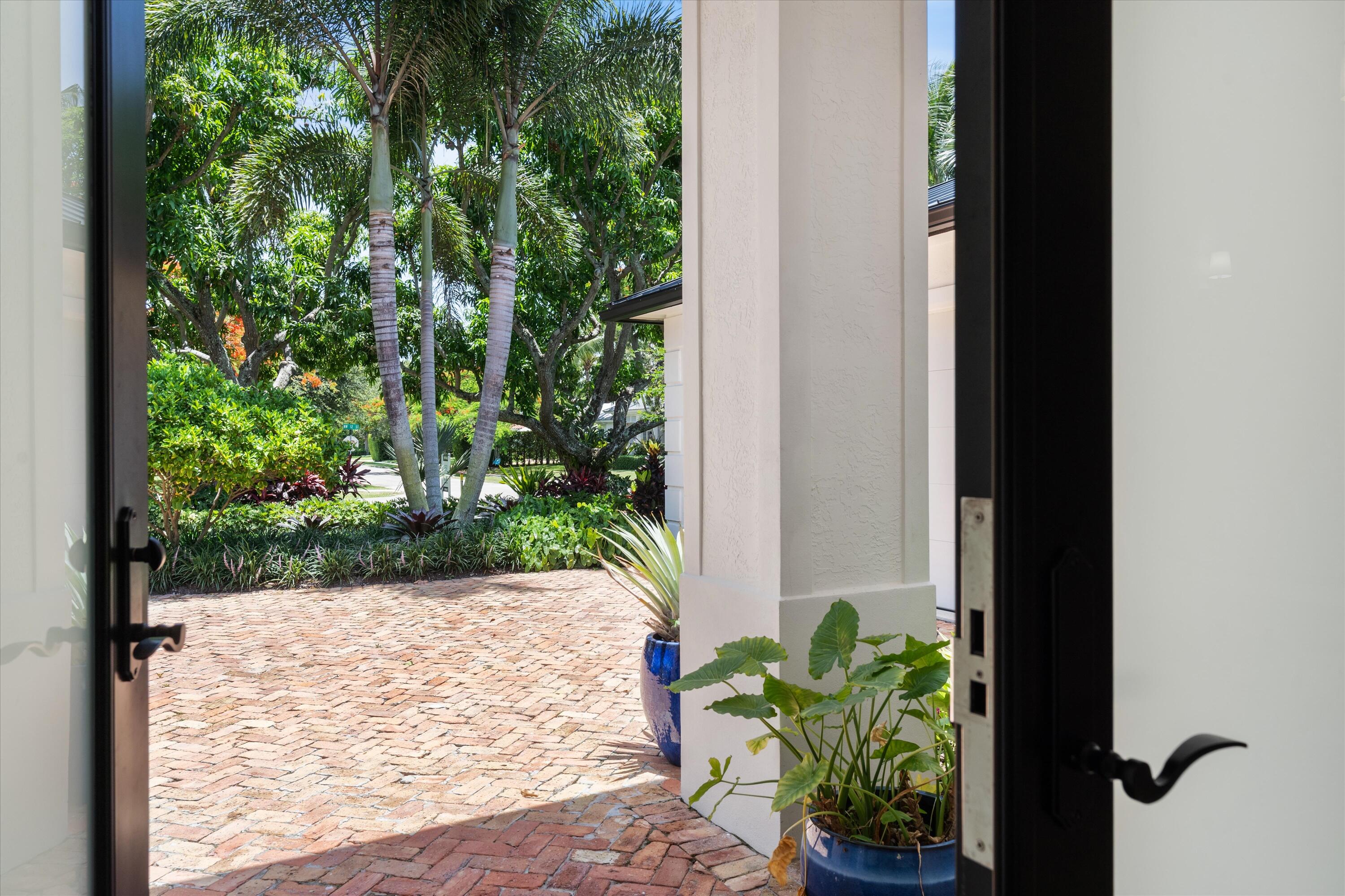 425 NW 12th Street