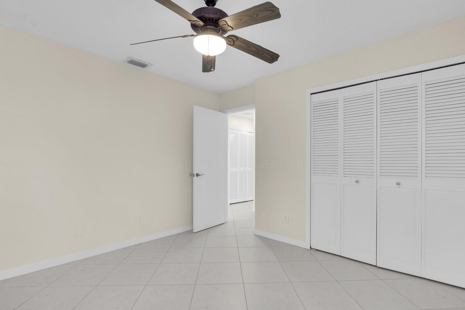 2774 SE Howell Avenue