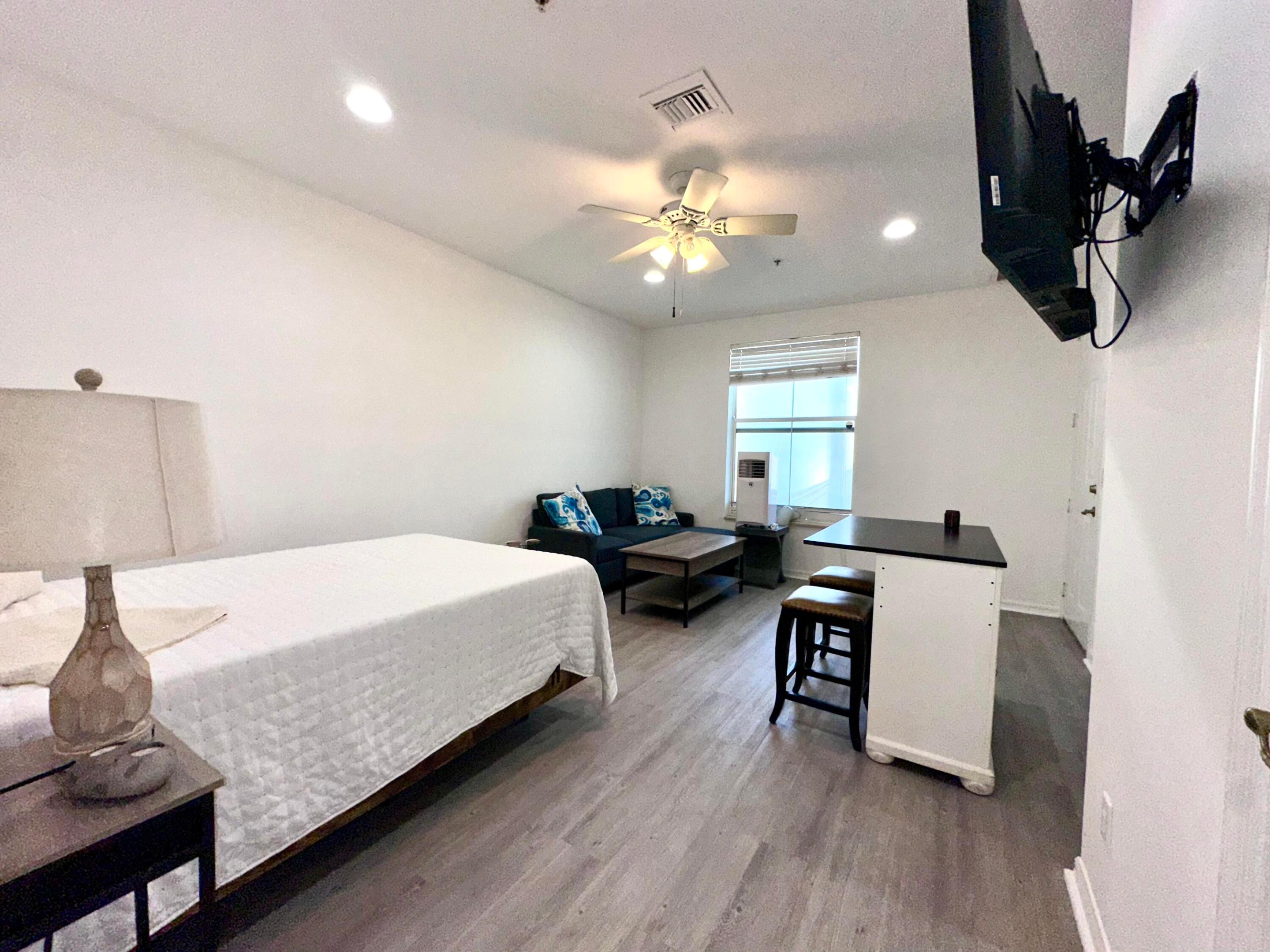 4262 W Main Street