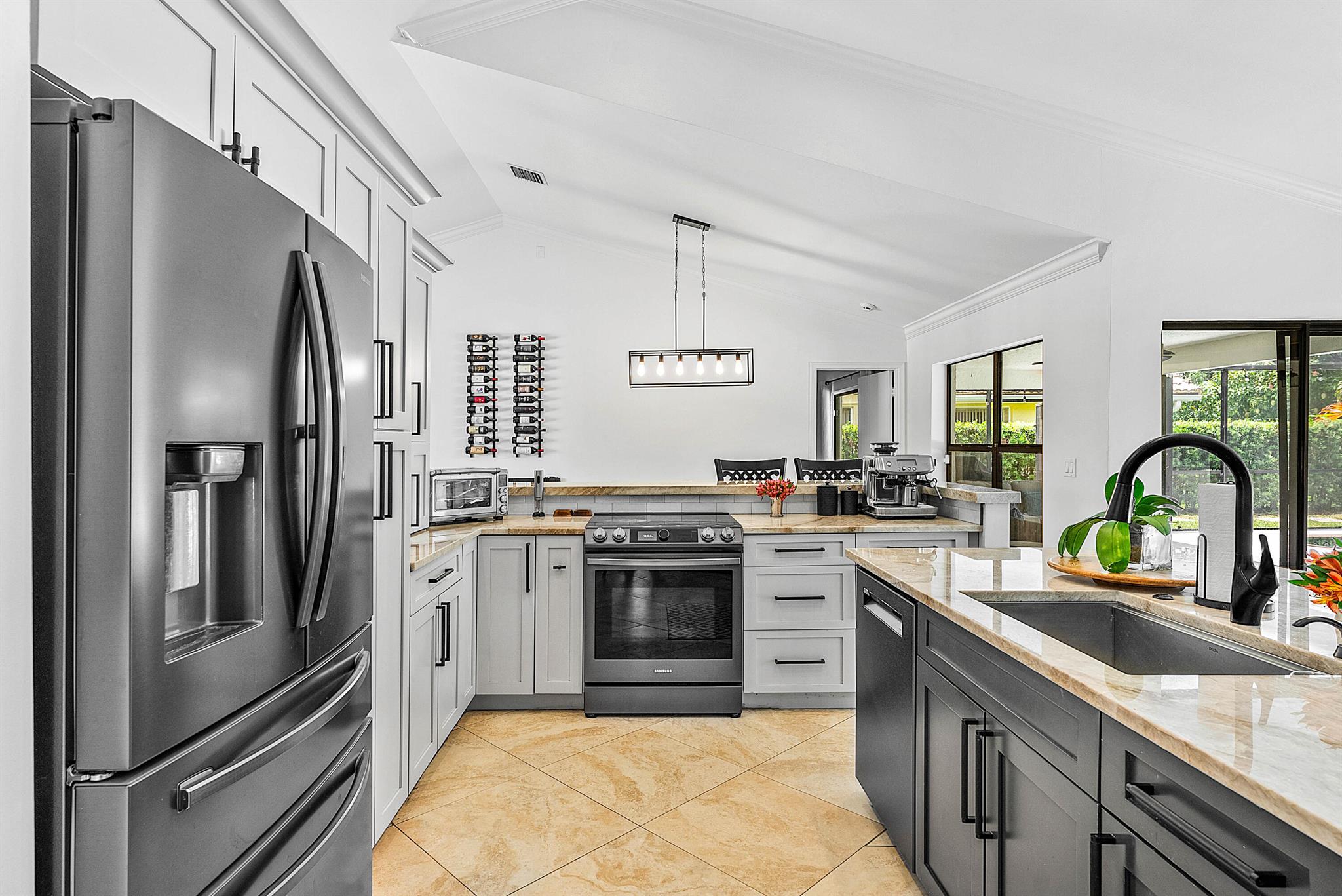 9847 Sun Pointe Drive