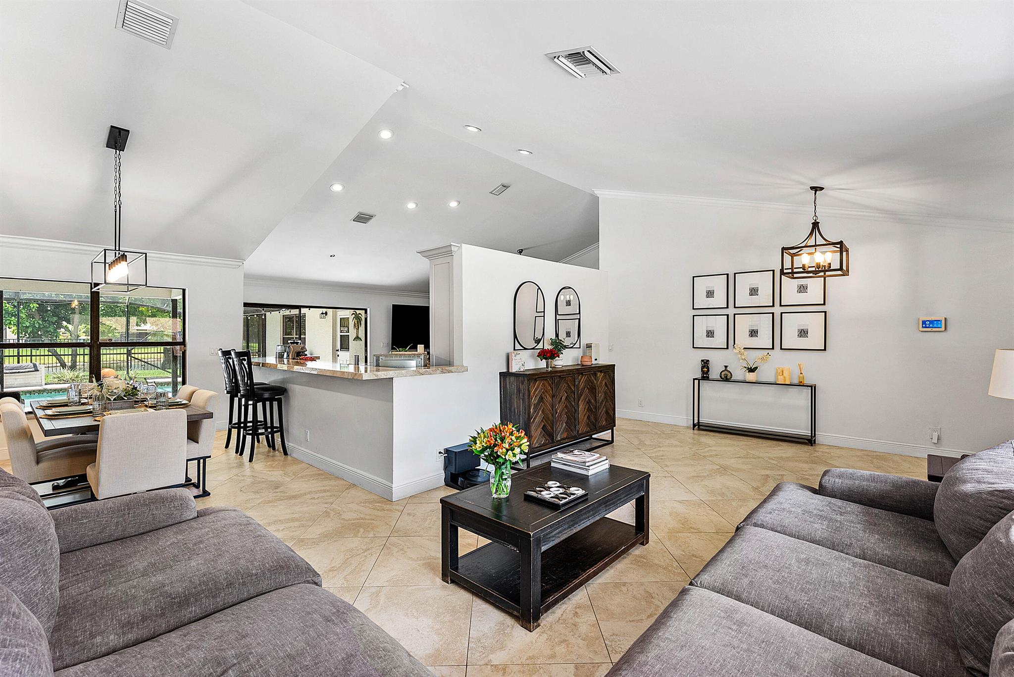 9847 Sun Pointe Drive