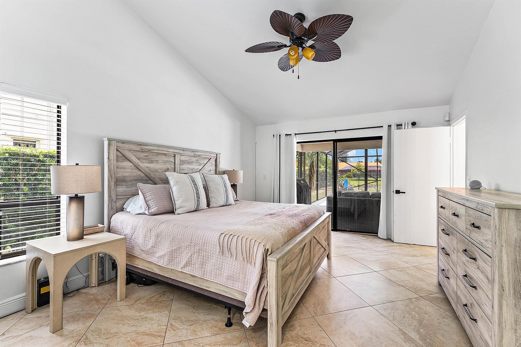 9847 Sun Pointe Drive