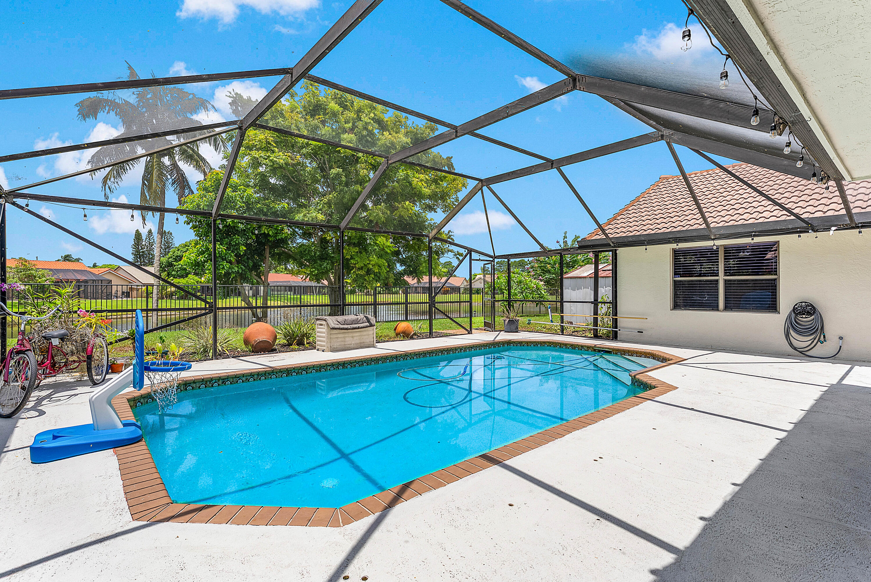 9847 Sun Pointe Drive