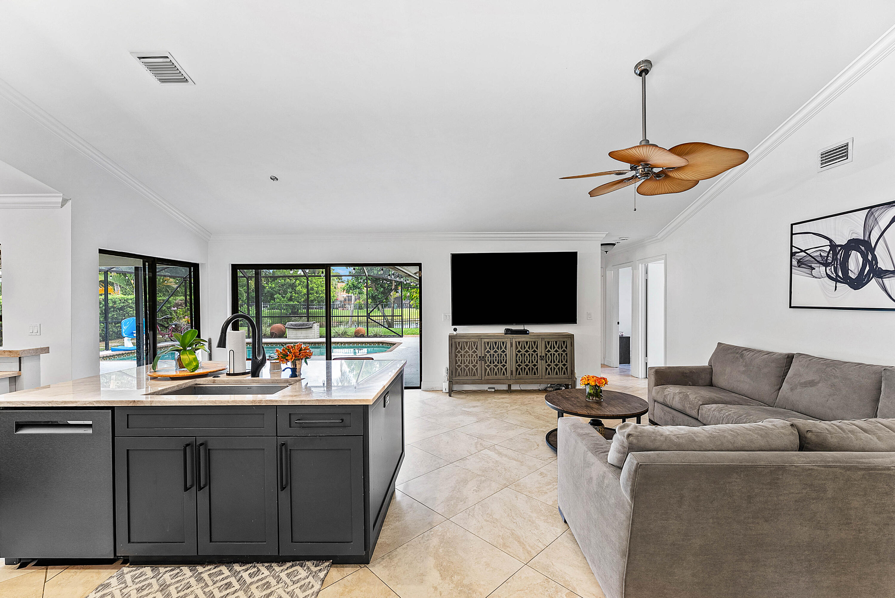 9847 Sun Pointe Drive