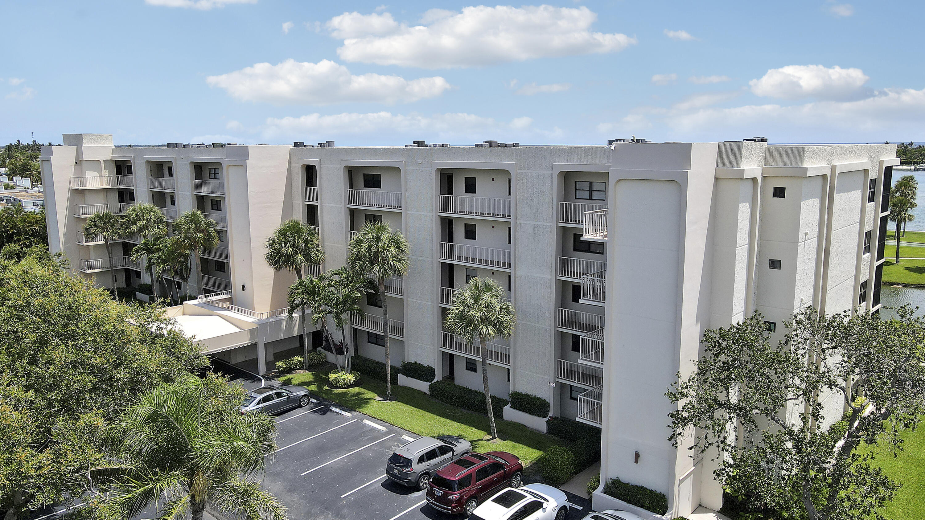 300 Intracoastal Place 204