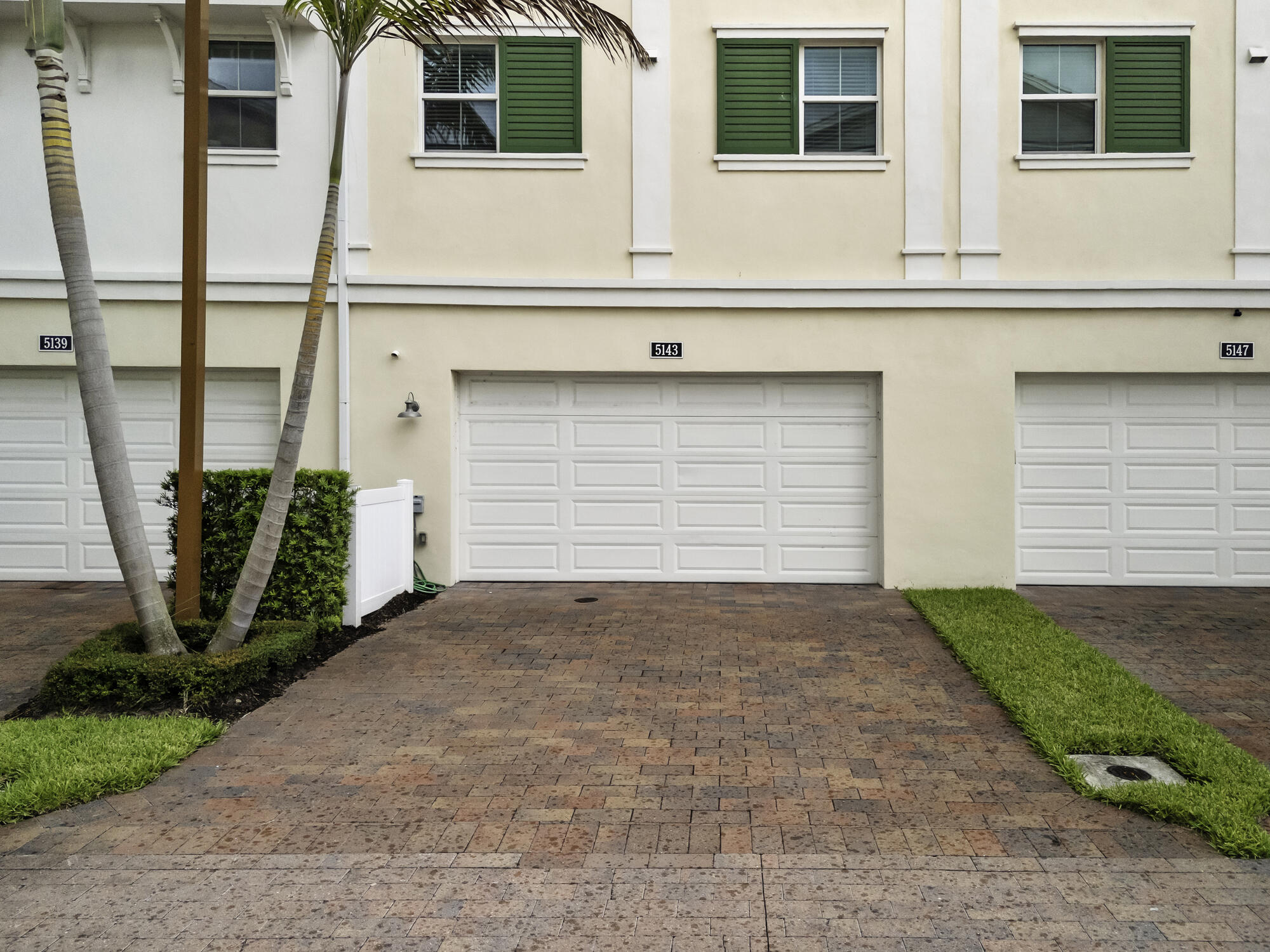 5143 Beckman Ter Terrace