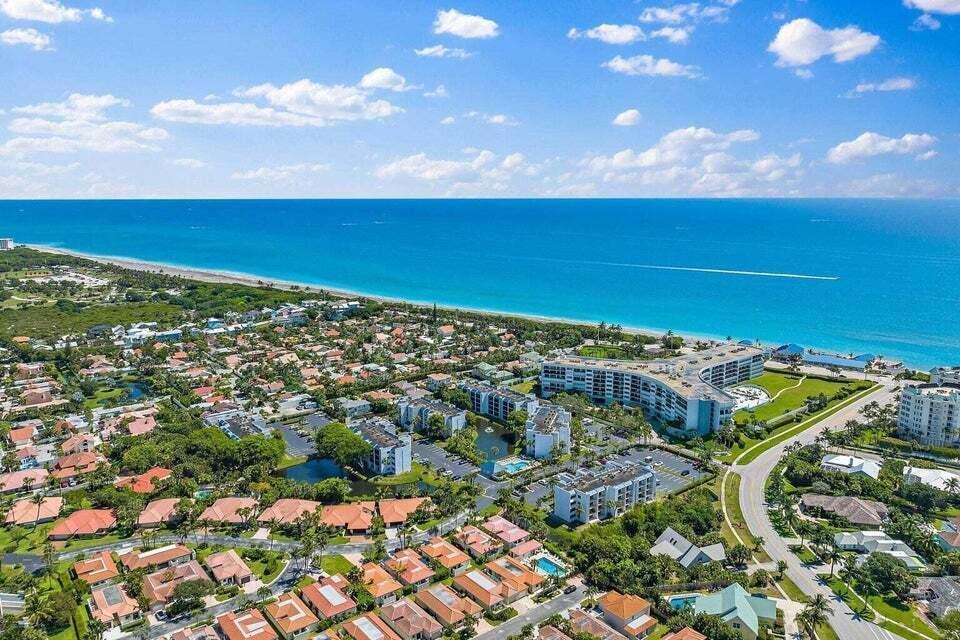 1605 S Us Highway 1 D405, Jupiter Unit: D405