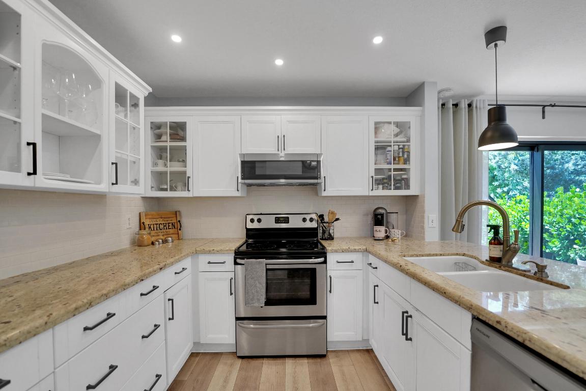 1759 Harborside Circle