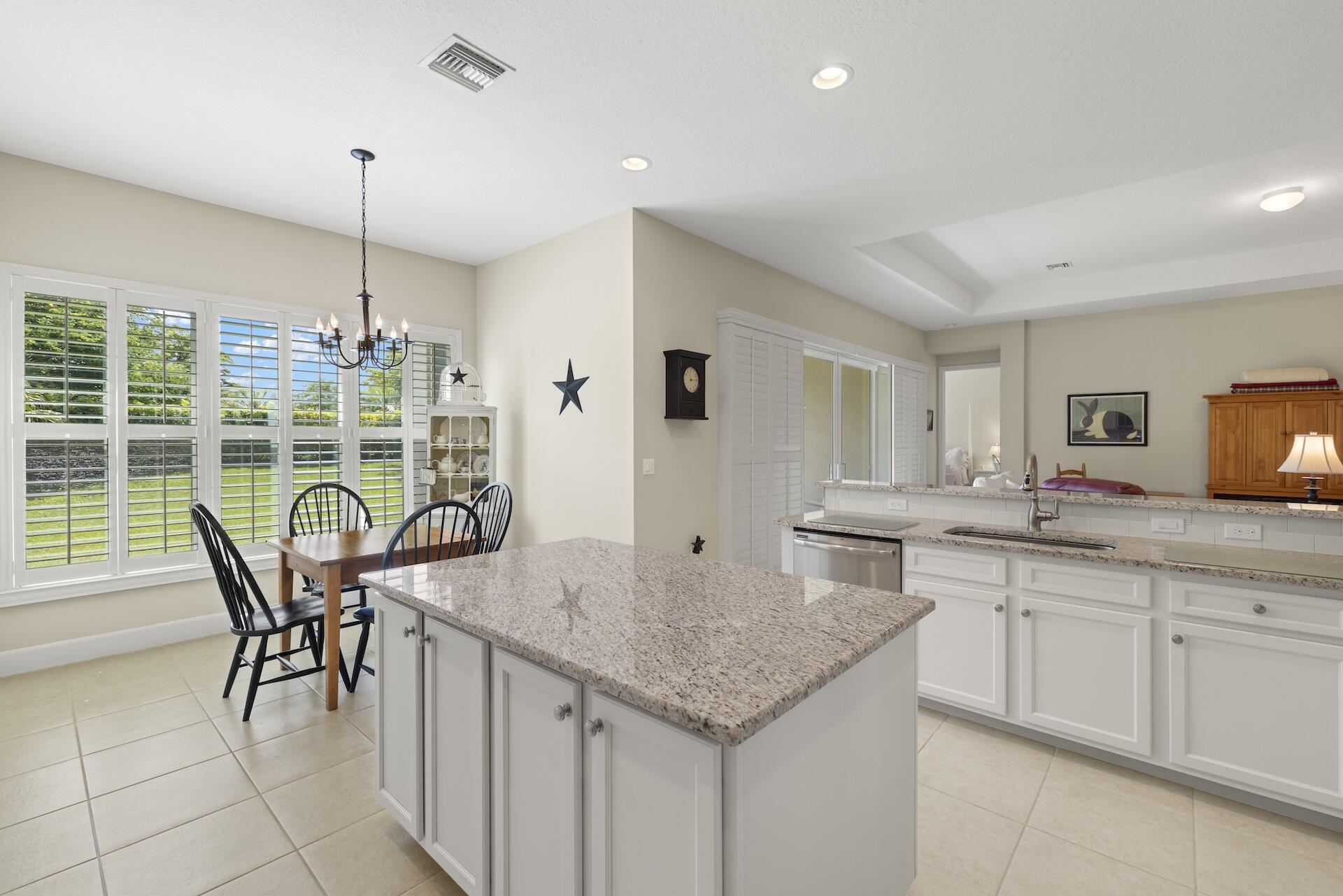 11869 SW Marigold Lakes Drive