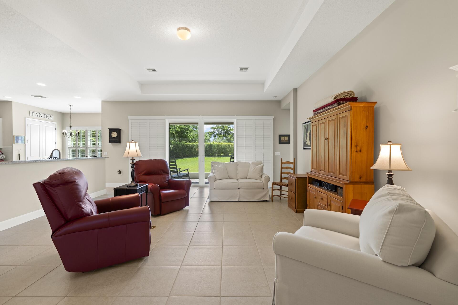 11869 SW Marigold Lakes Drive