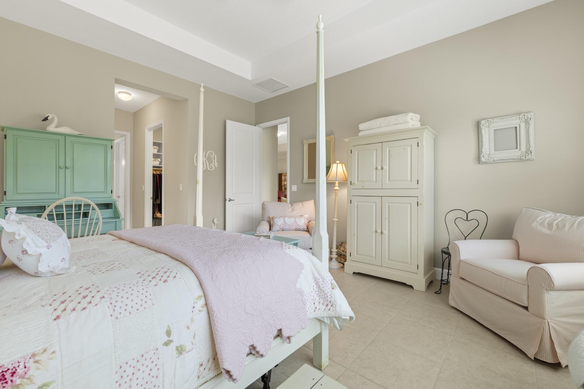 11869 SW Marigold Lakes Drive