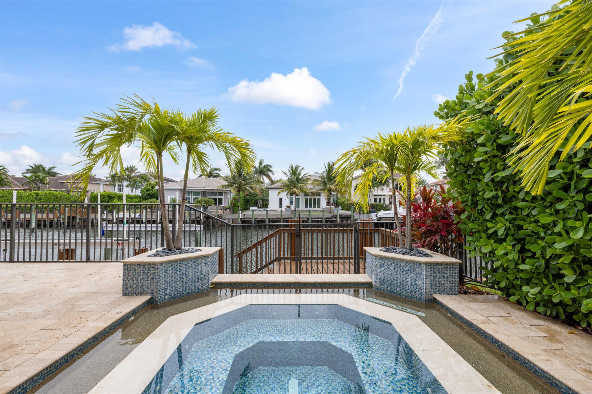 13901 Willow Cay Drive