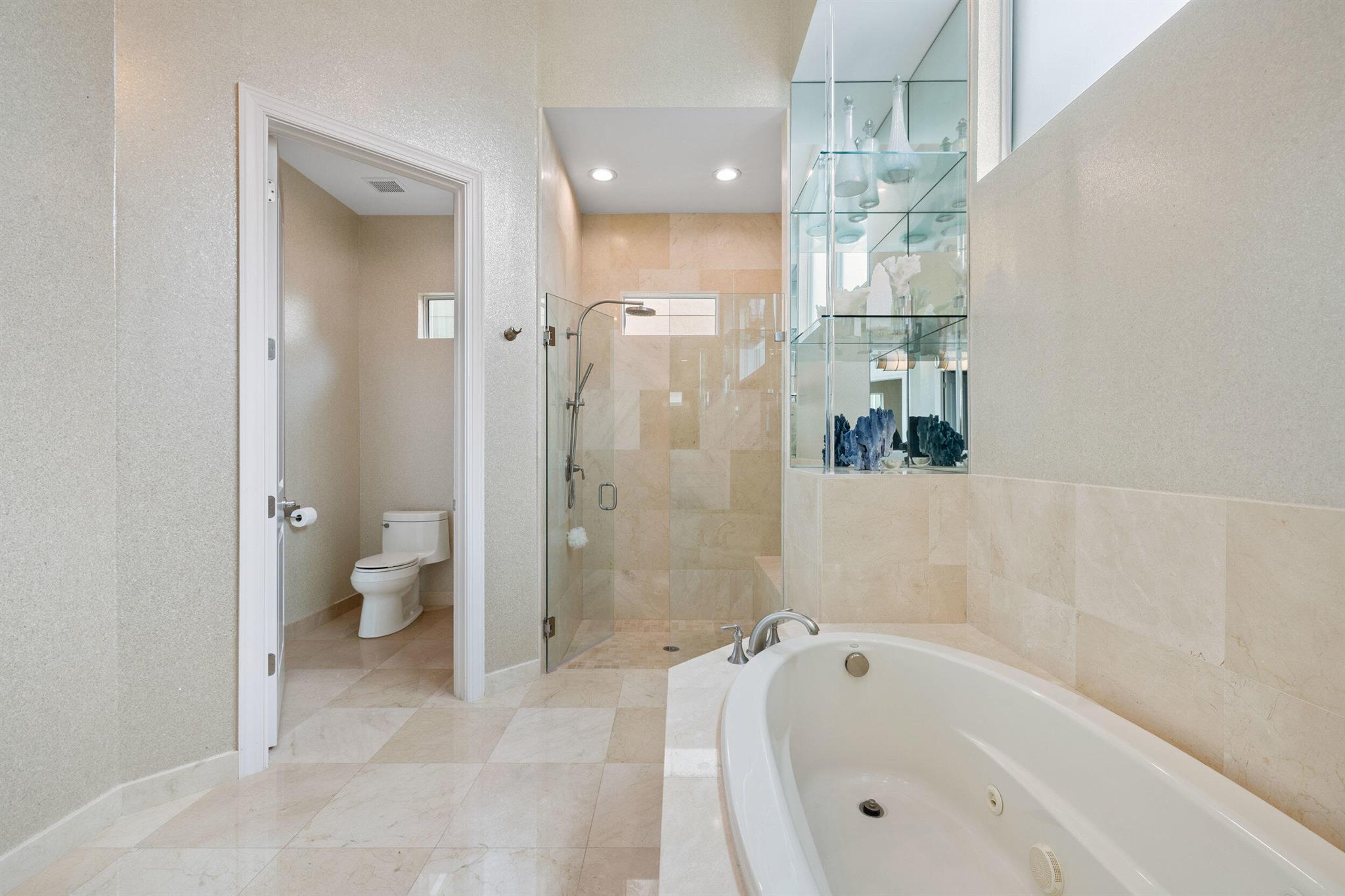 13901 Willow Cay Drive