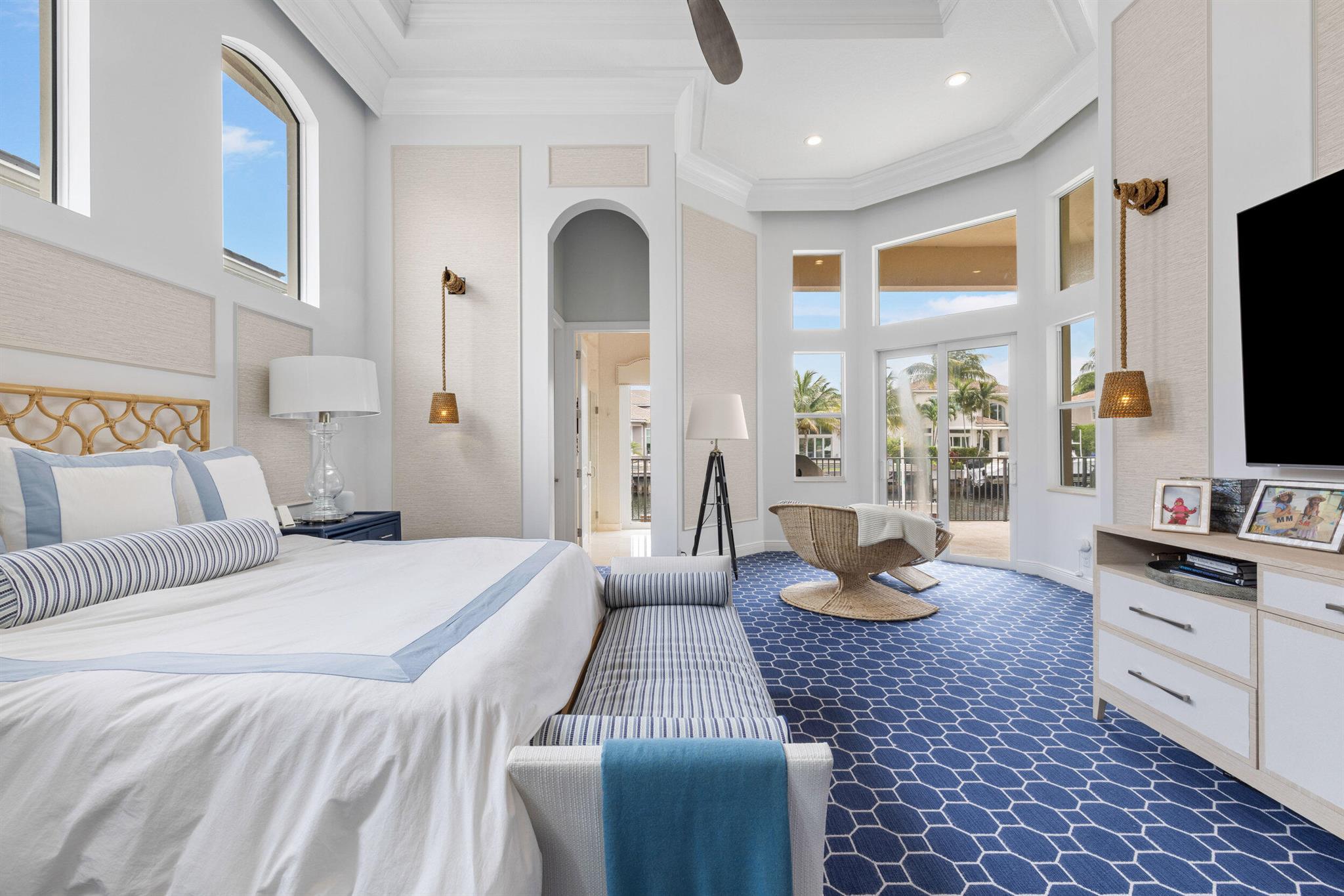 13901 Willow Cay Drive