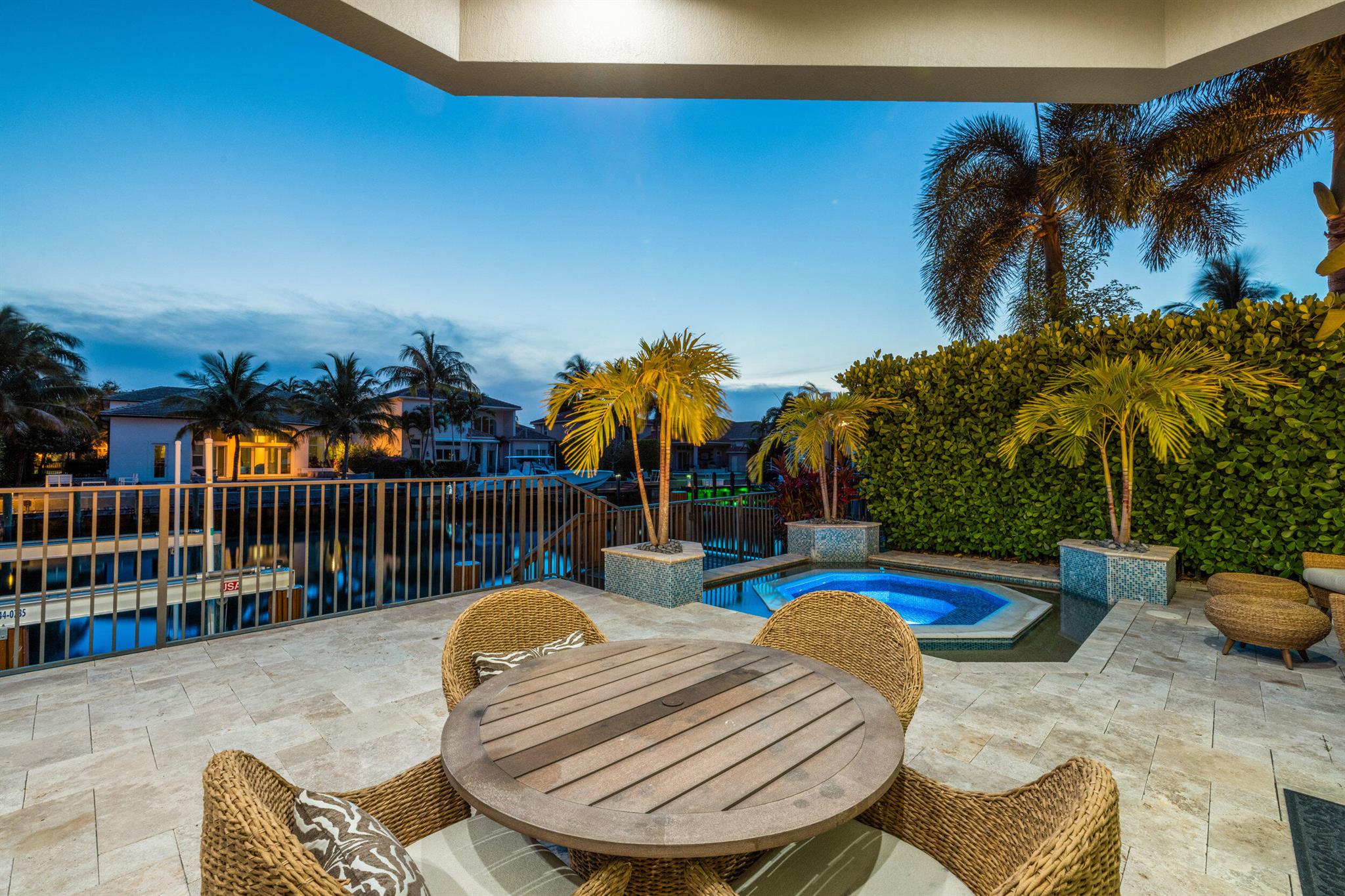 13901 Willow Cay Drive