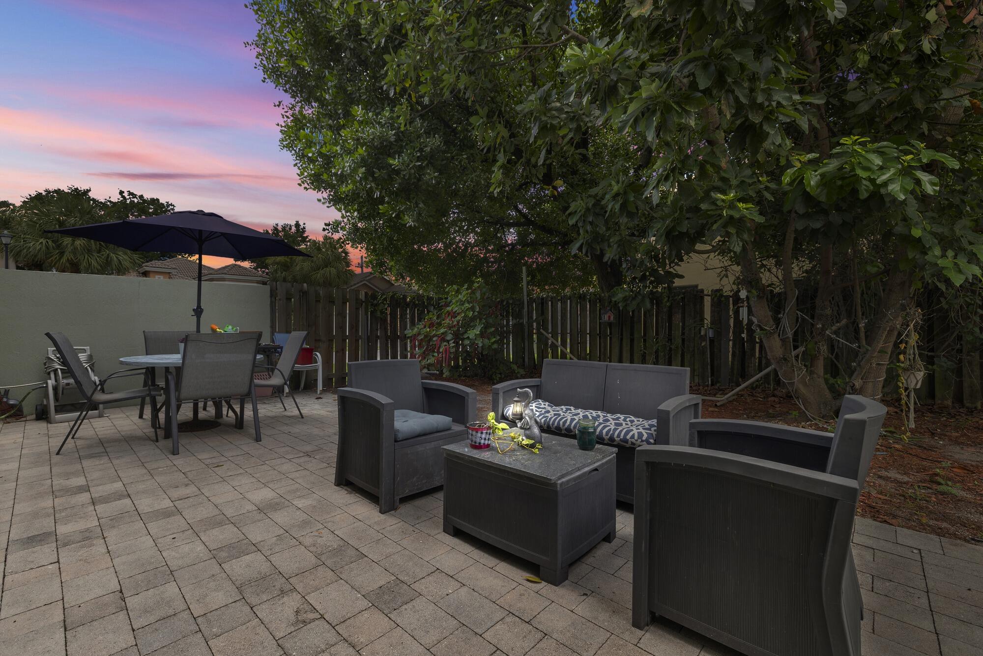 4036 NW Coontie Court