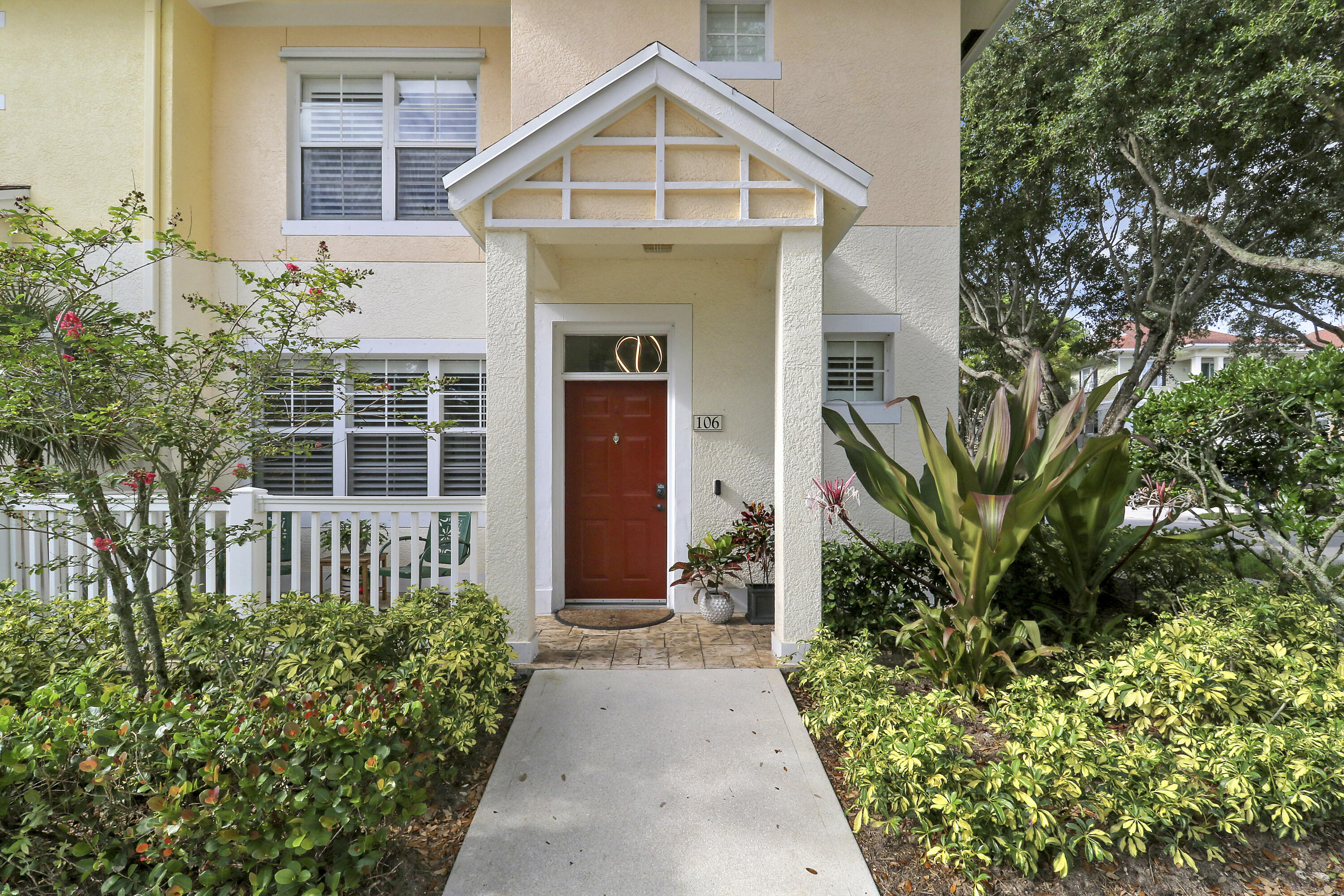 776 Dakota Drive 106