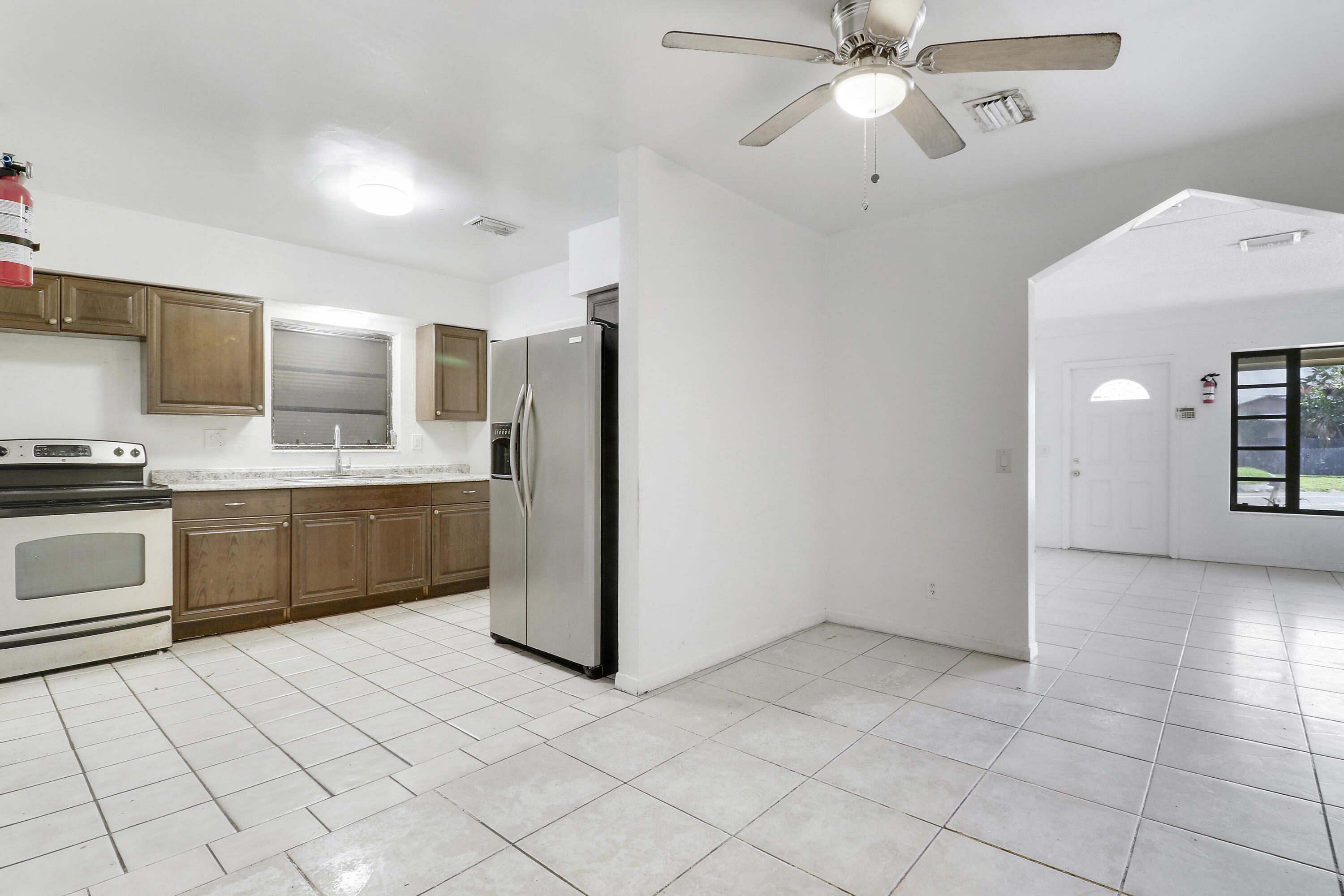 110 NW 5th Court