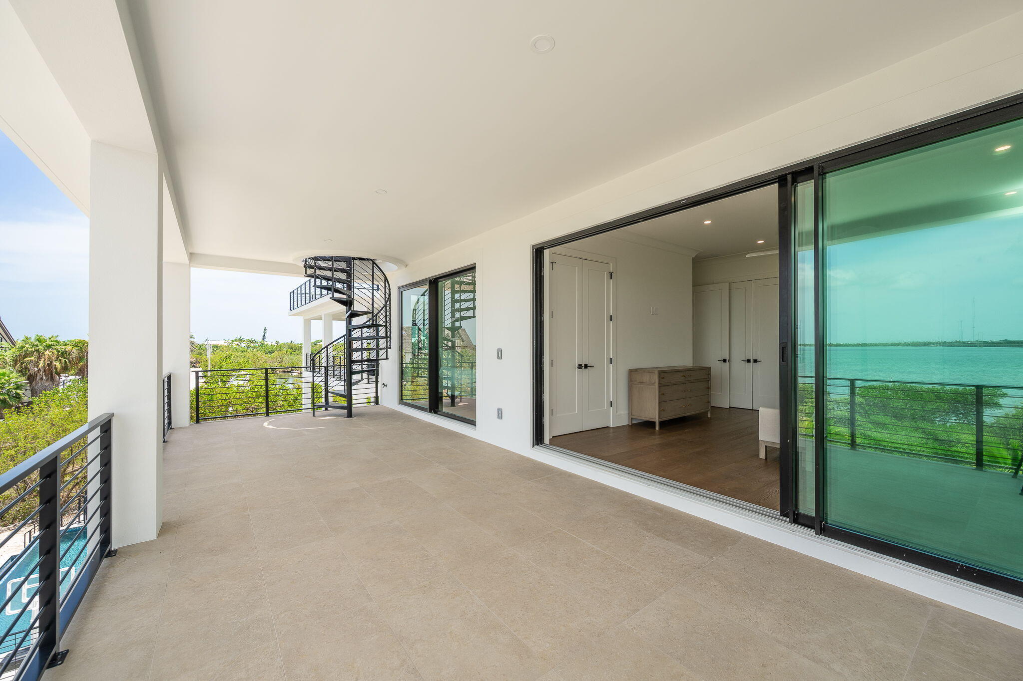 231 E Shore Drive Unit 2