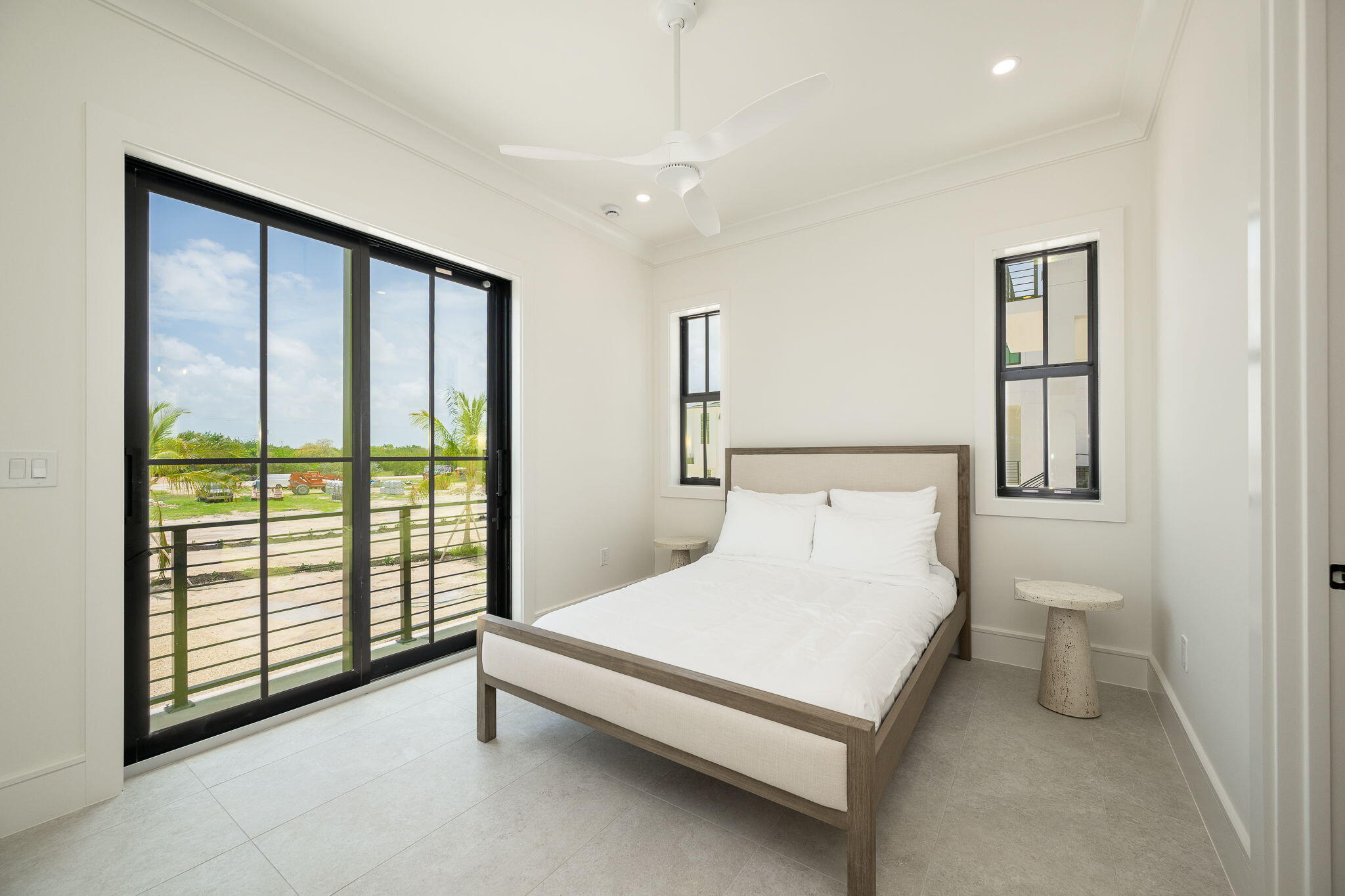 231 E Shore Drive Unit 2