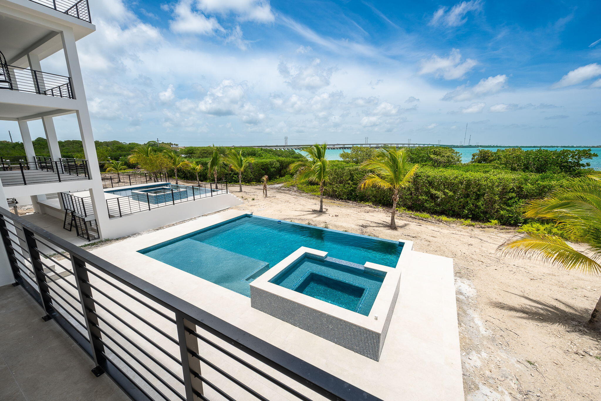 231 E Shore Drive Unit 2