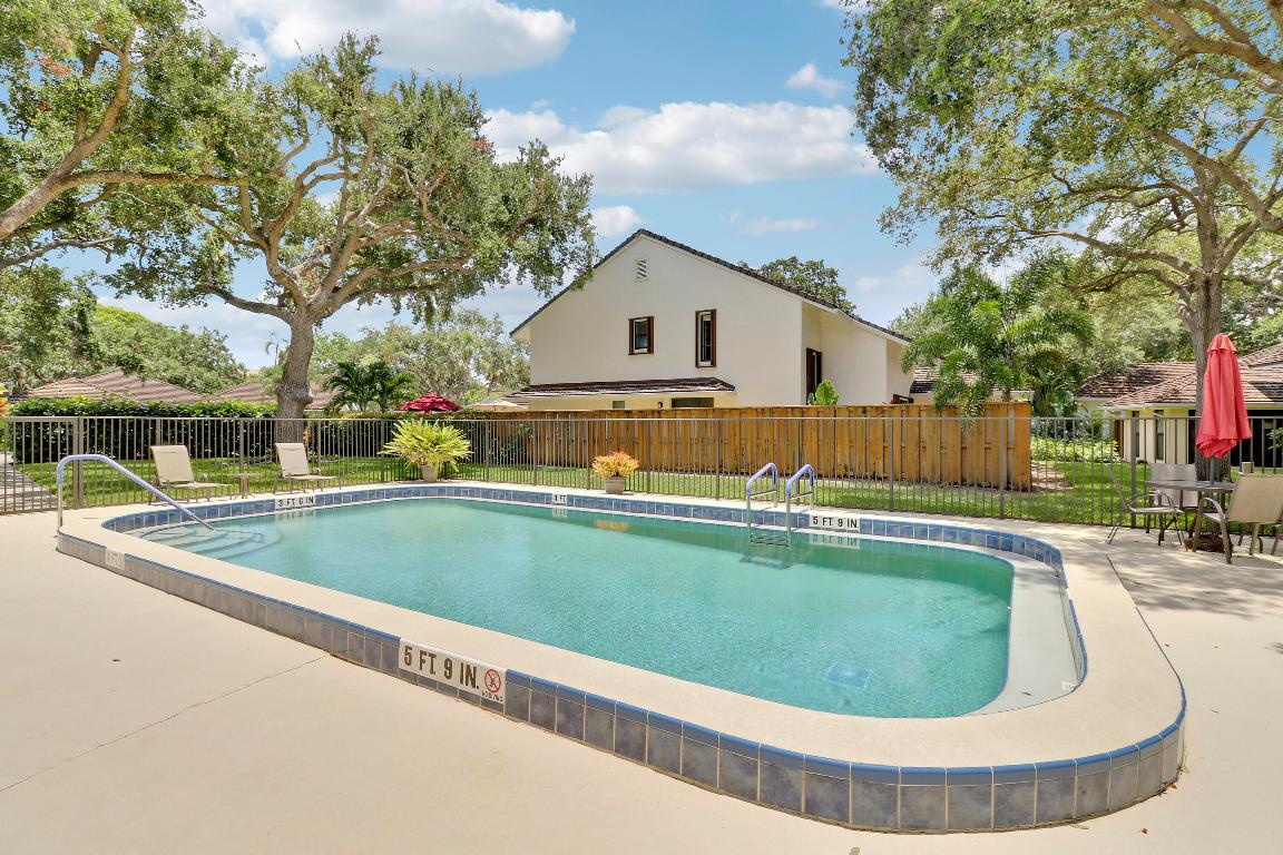 11381 Indian Shore Drive