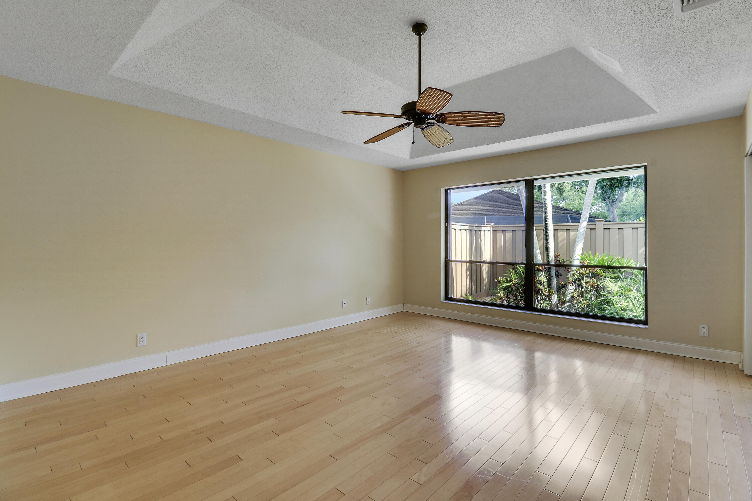 11381 Indian Shore Drive