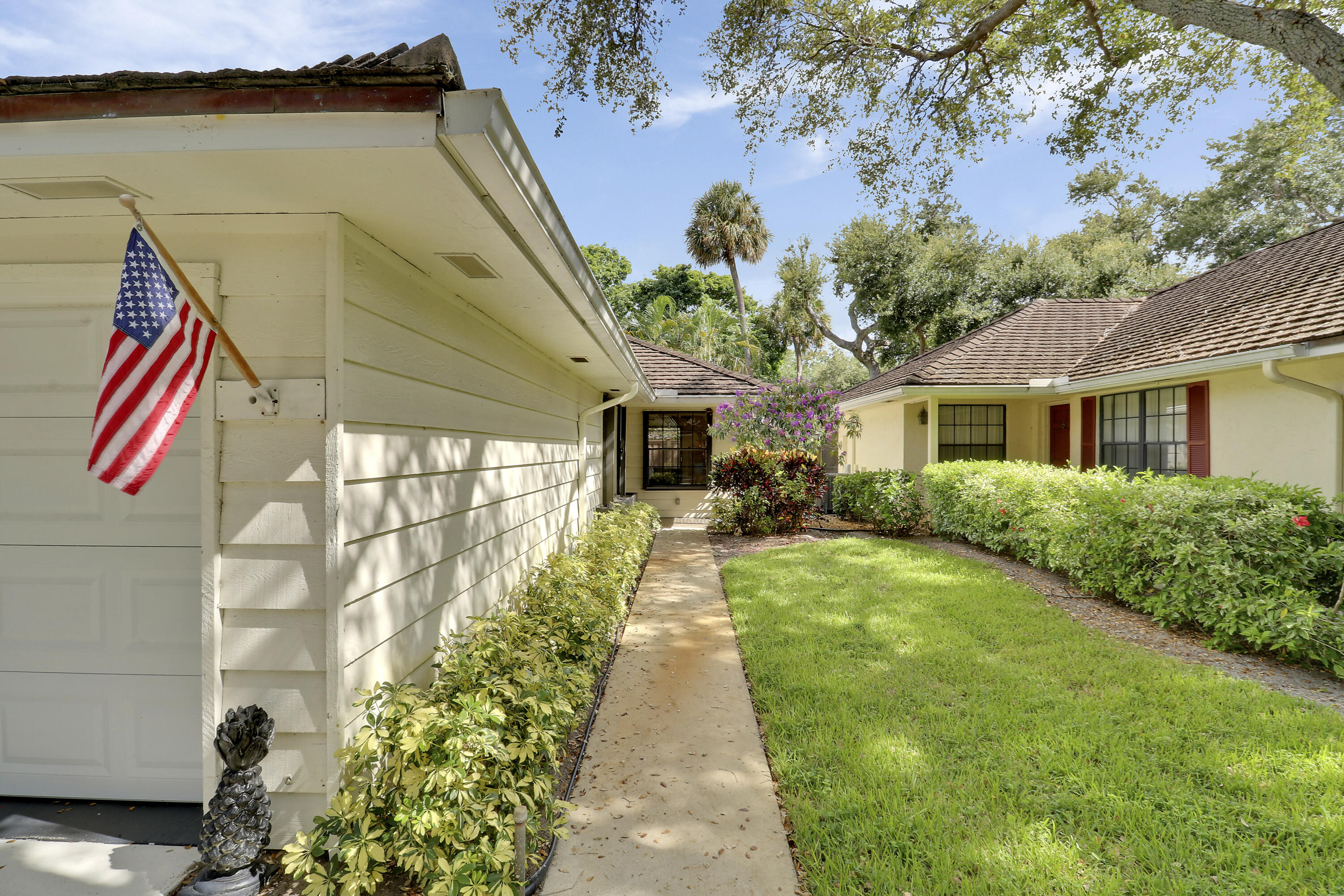 11381 Indian Shore Drive