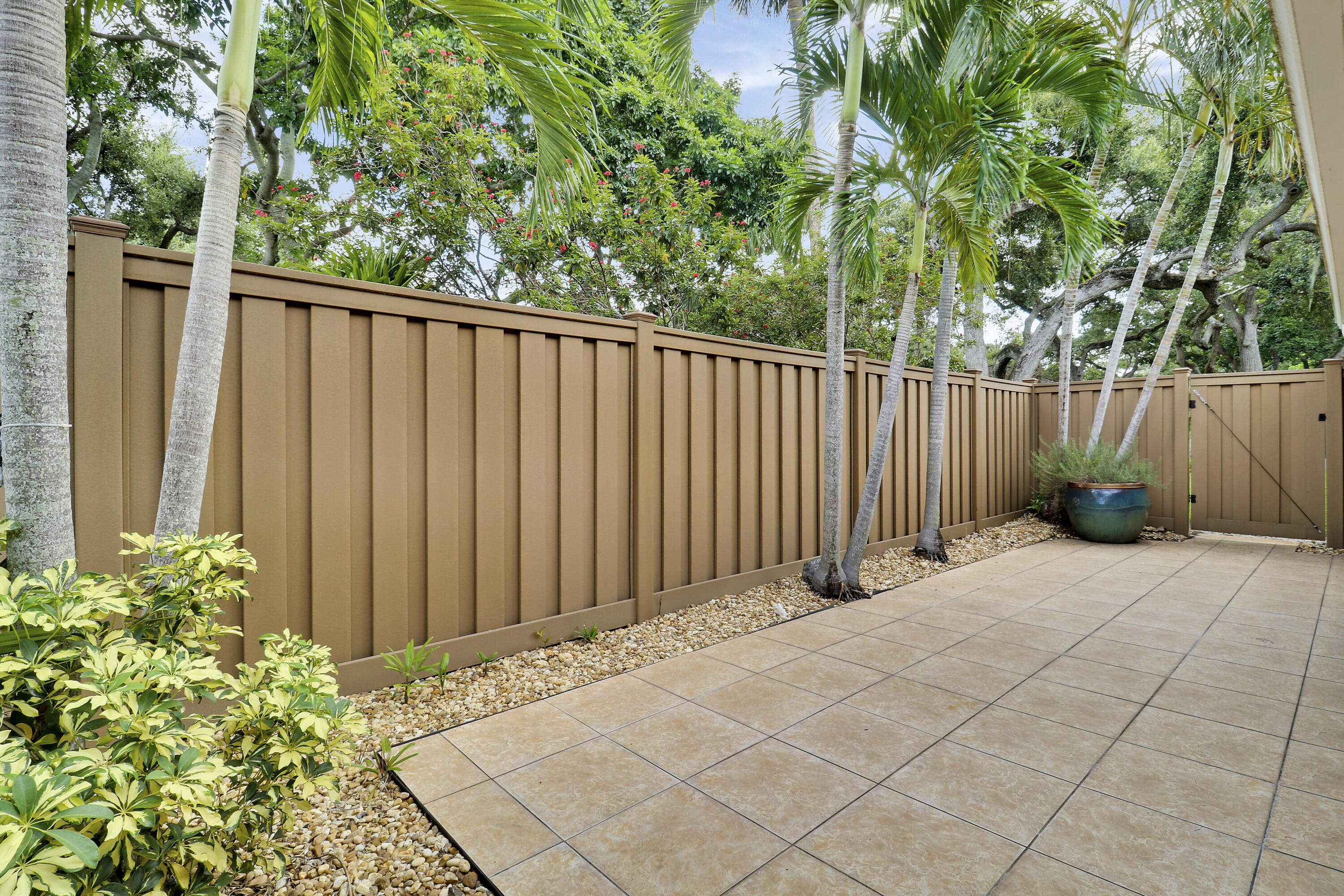 11381 Indian Shore Drive