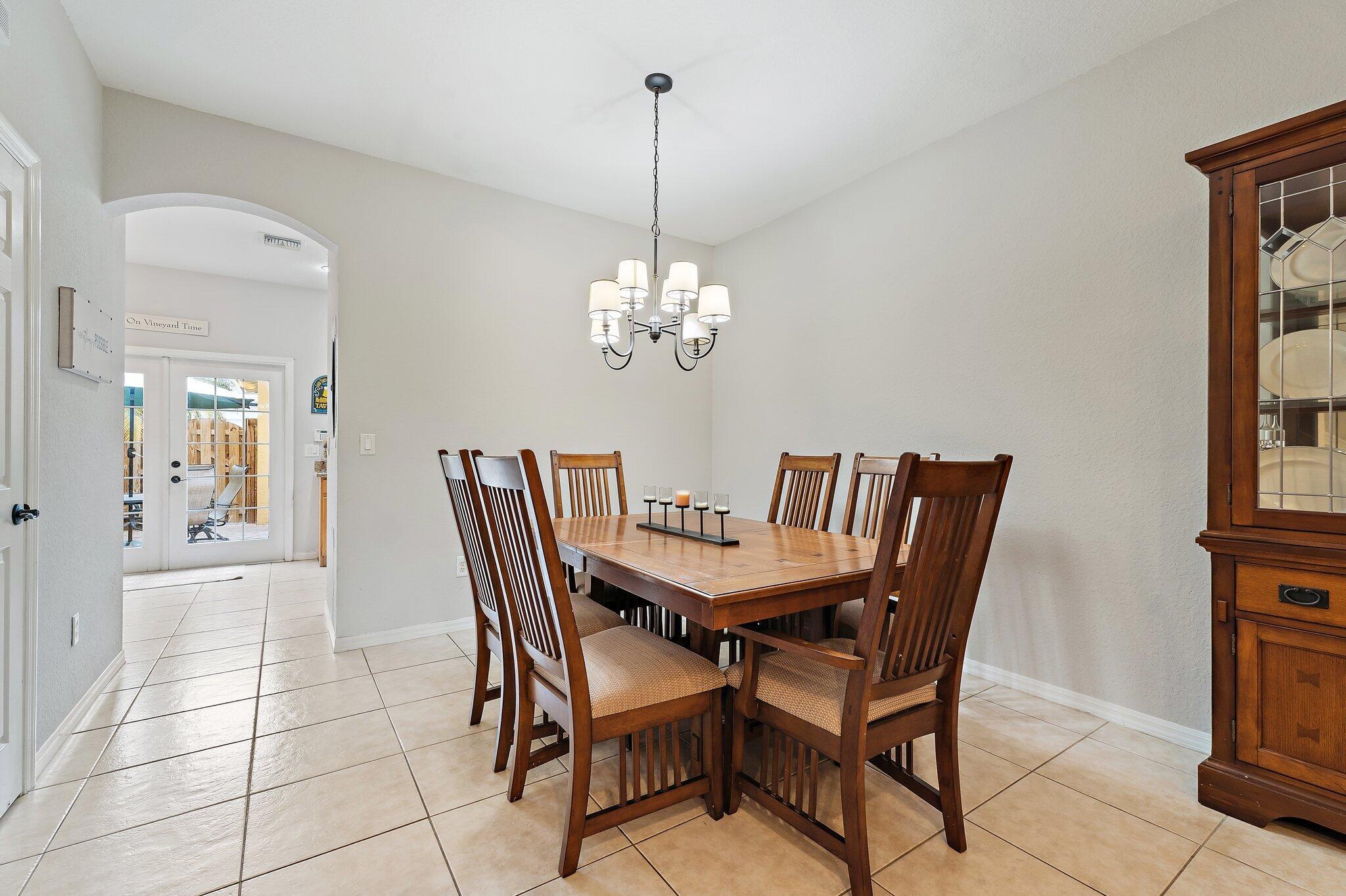 150 W Thatch Palm Circle