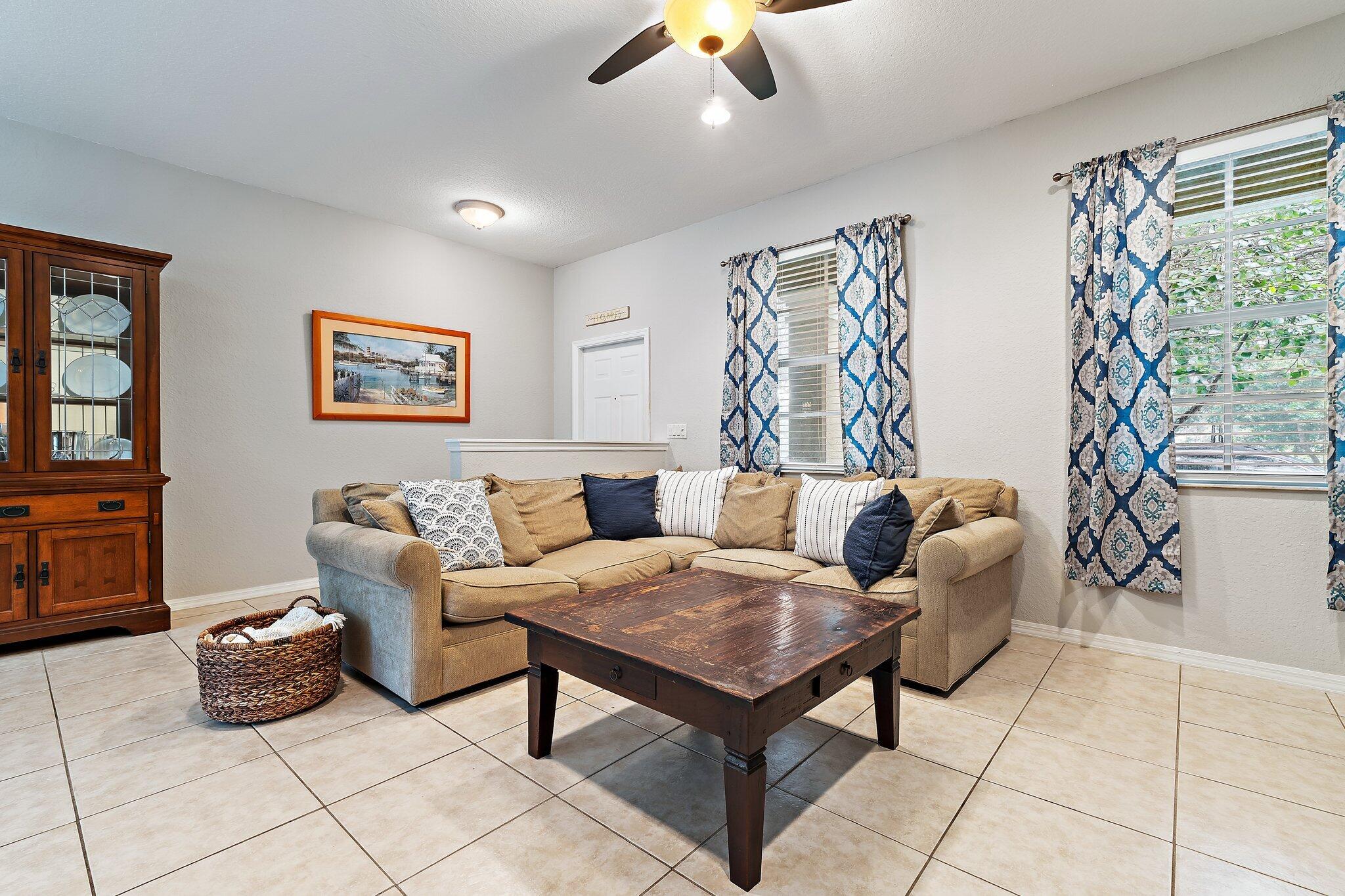 150 W Thatch Palm Circle