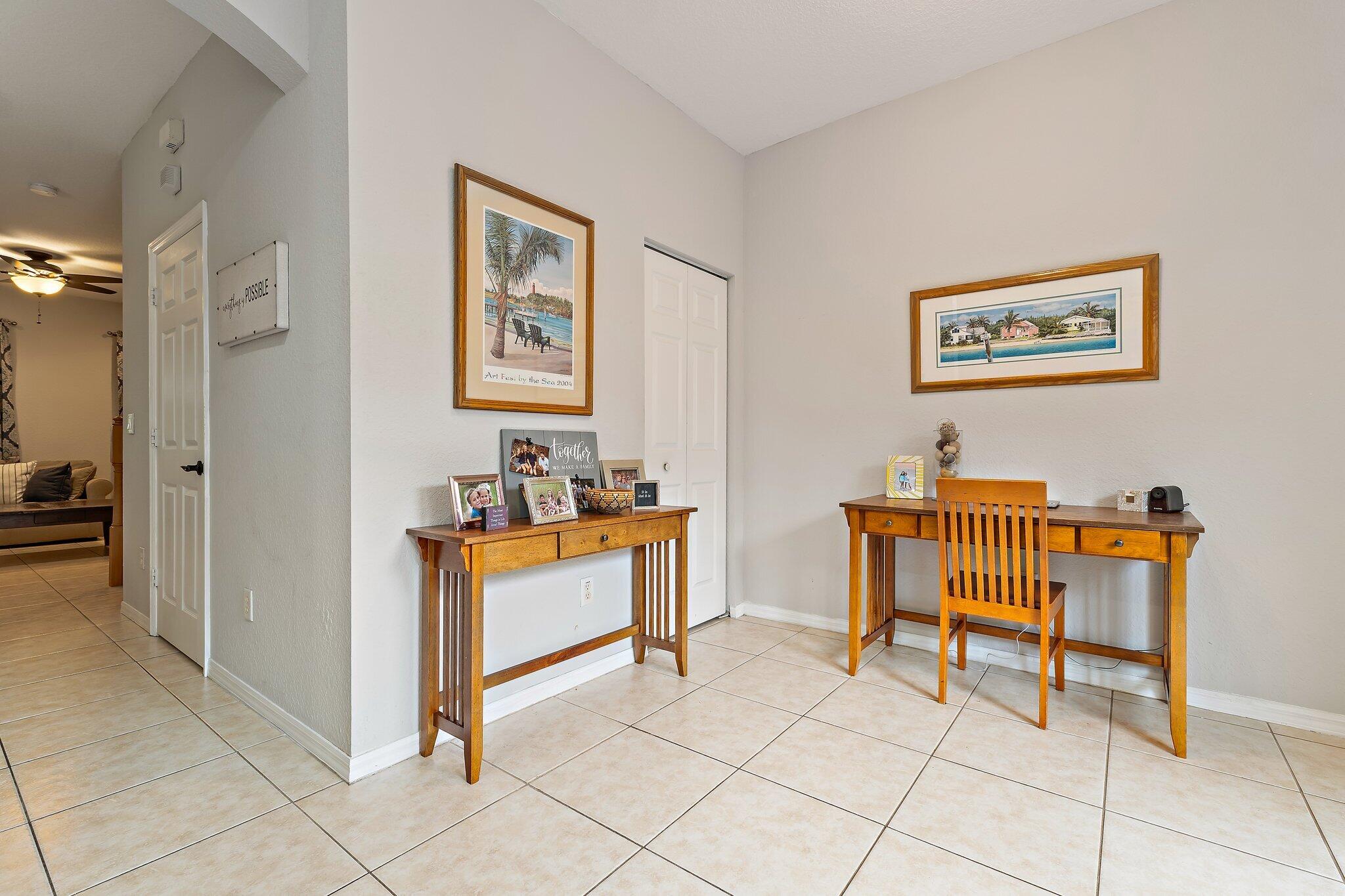 150 W Thatch Palm Circle