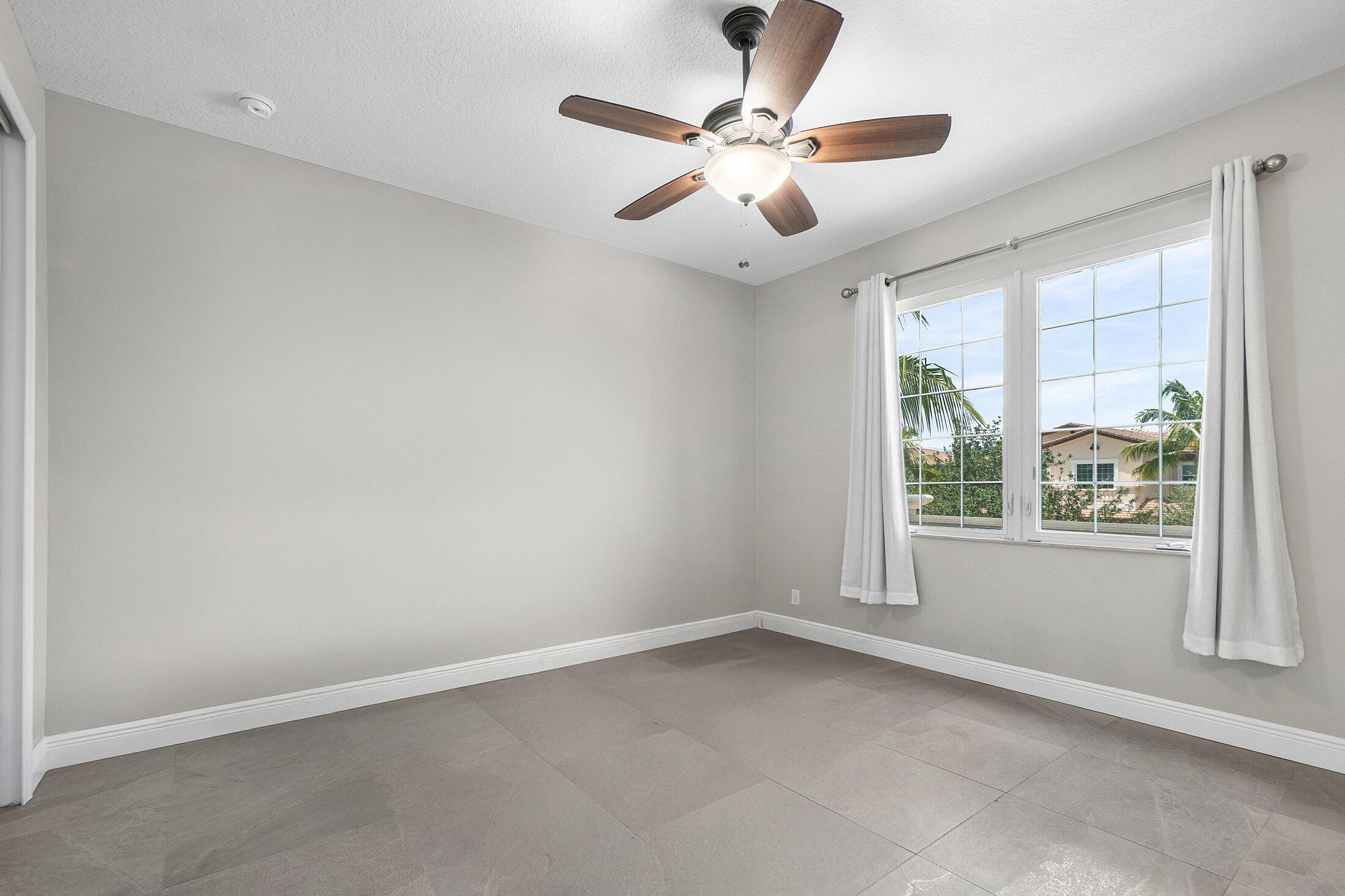 274 Tresana Boulevard 132