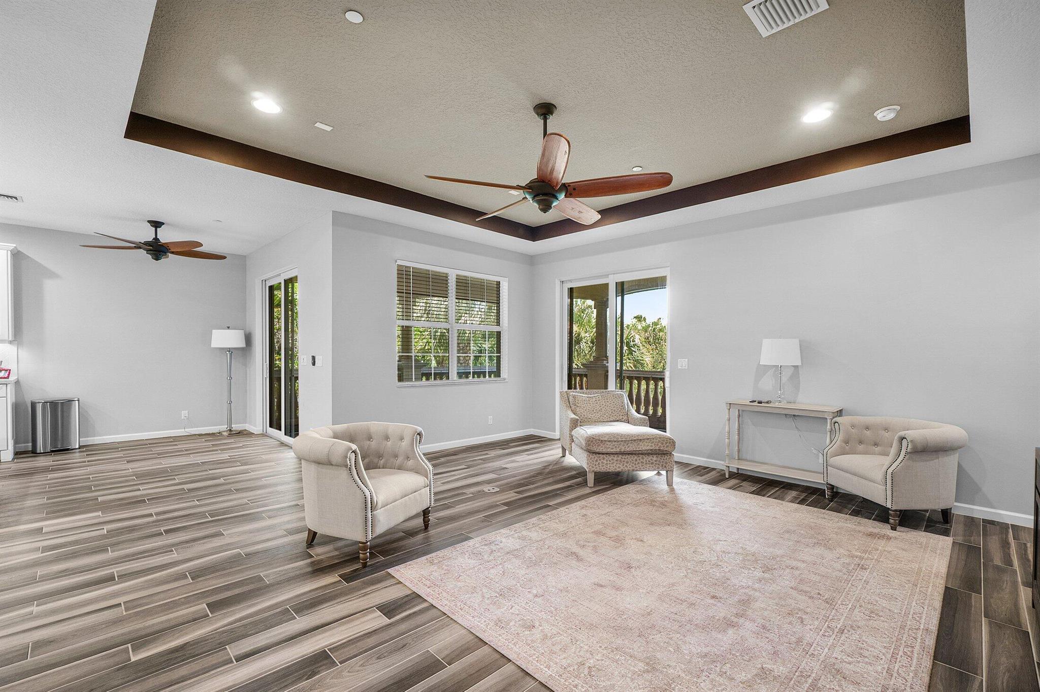 274 Tresana Boulevard 132