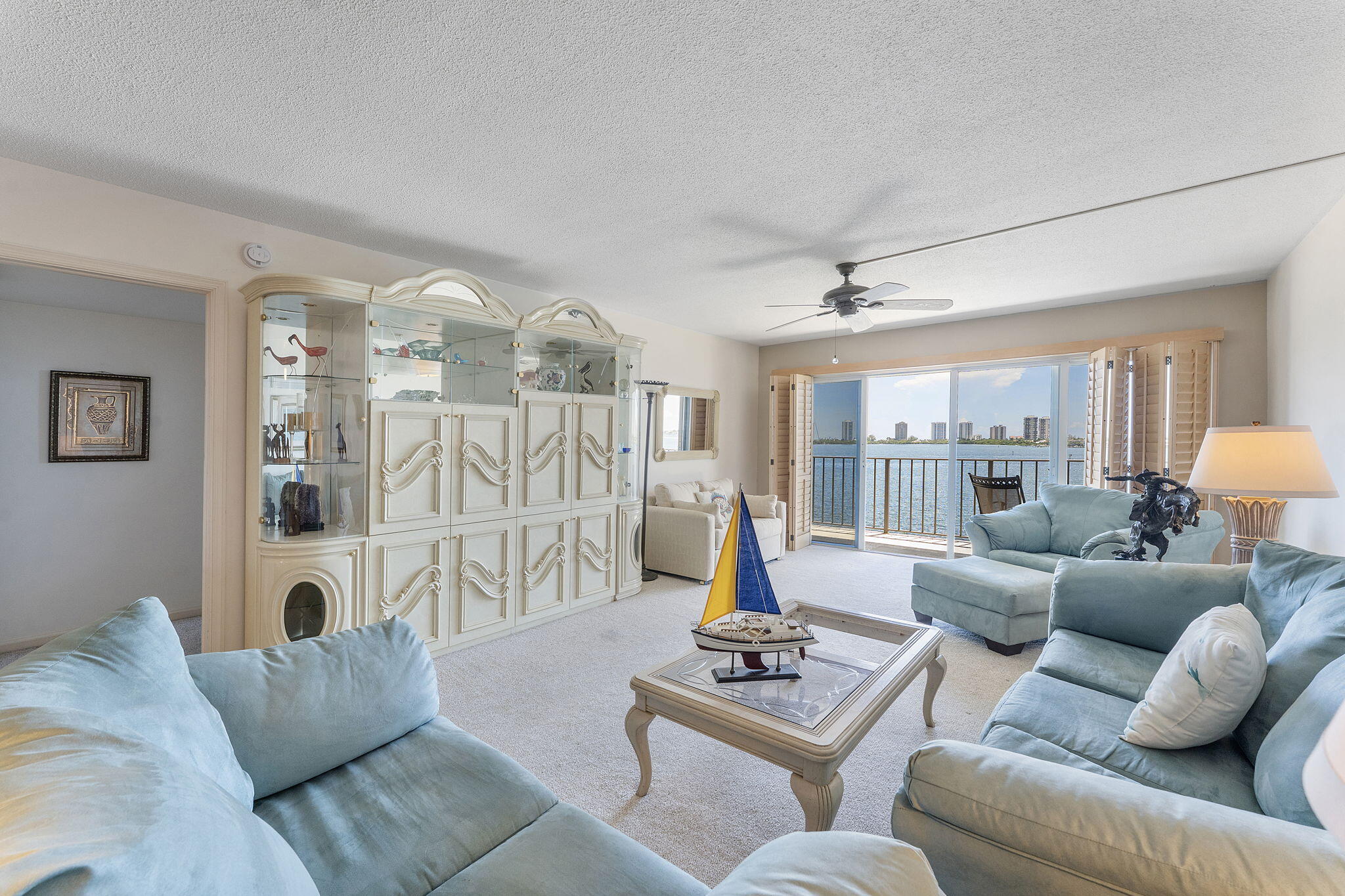 801 Lake Shore Drive 505