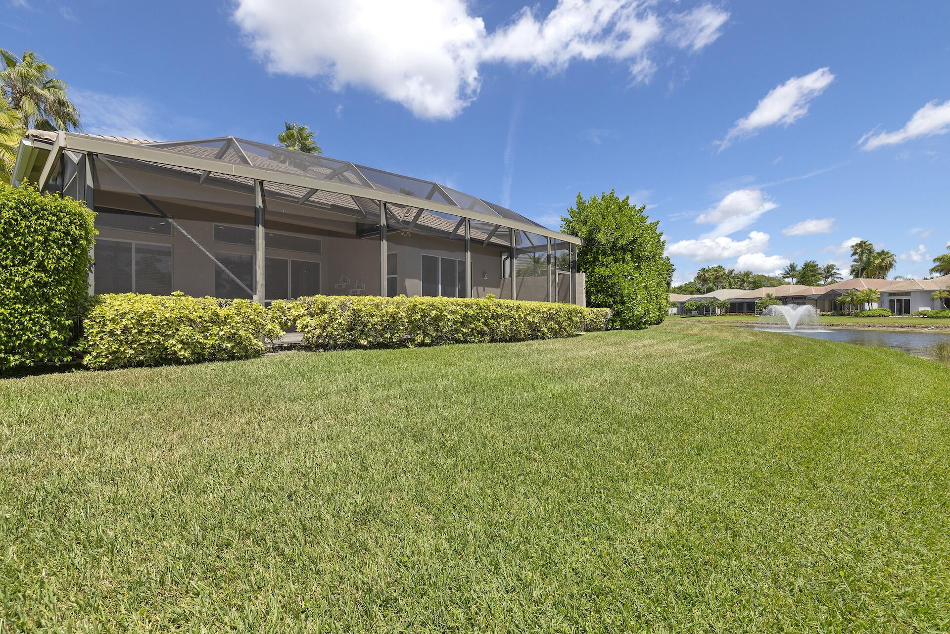 10910 Grande Boulevard W