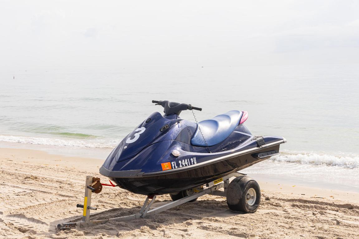 3837 NE 16th Terrace