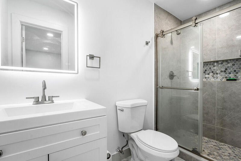 3837 NE 16th Terrace