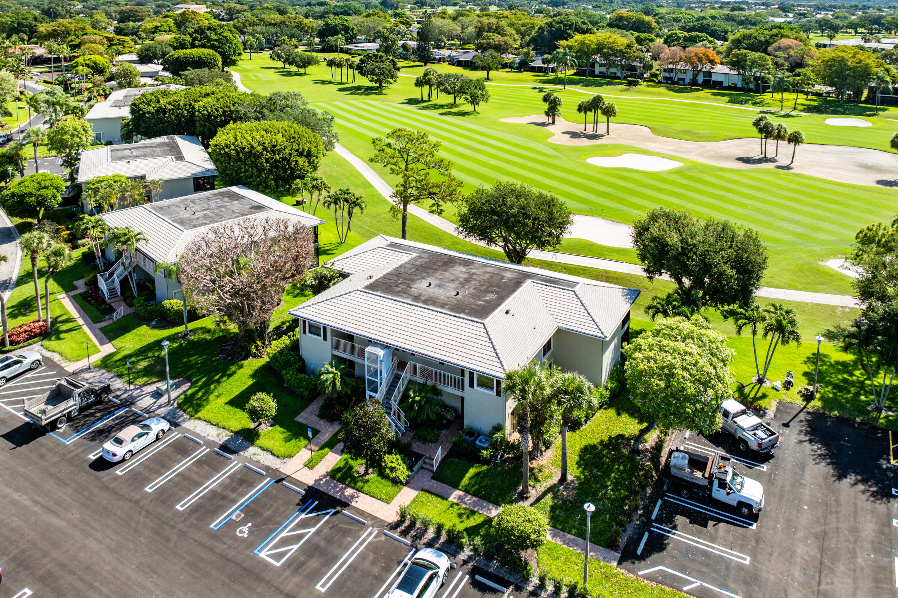 6 Stratford Drive E D