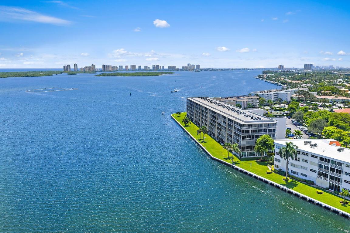 36 Yacht Club Drive 402