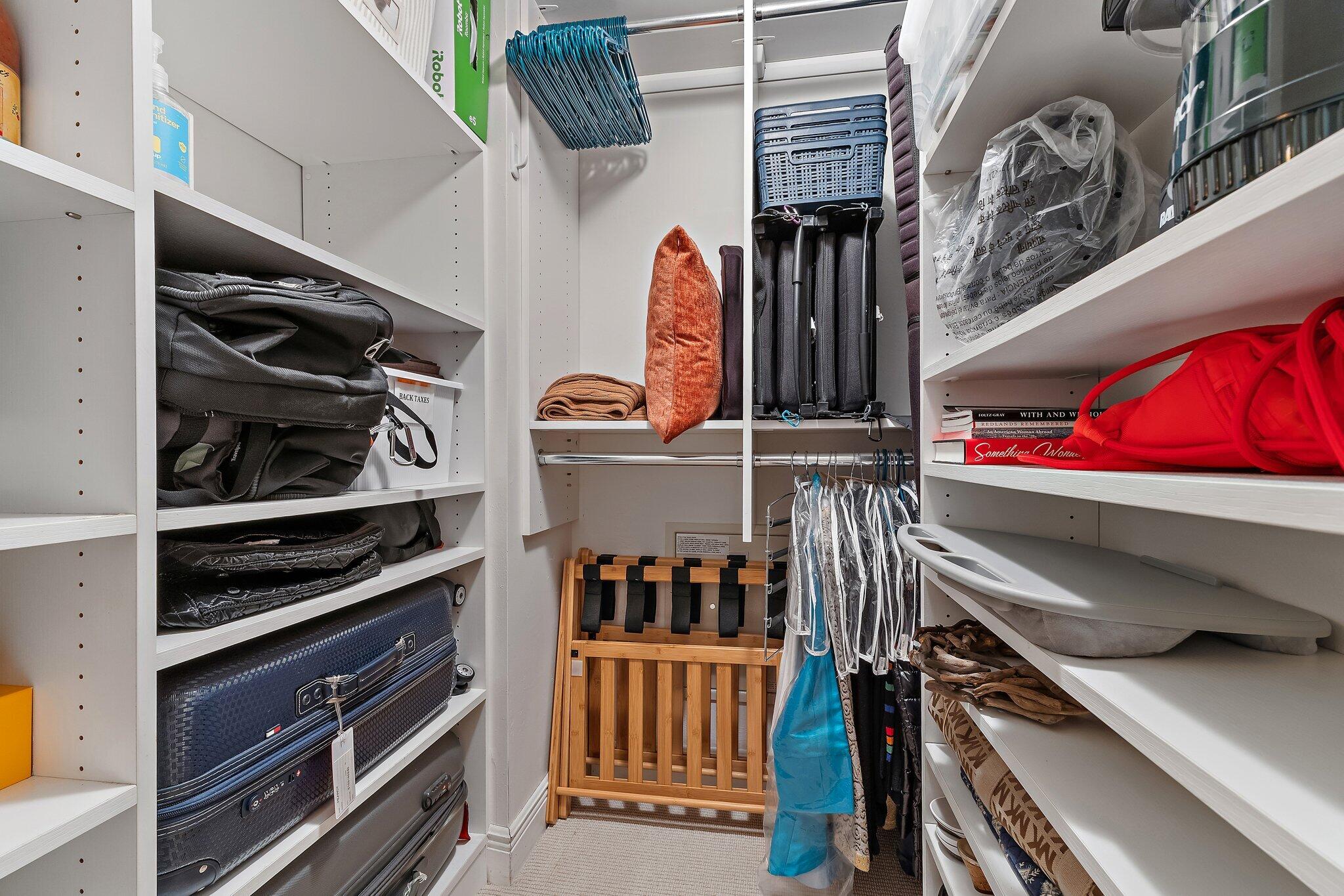 36 Yacht Club Drive 402