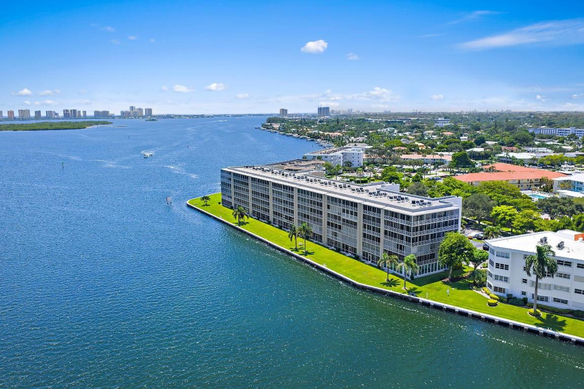 36 Yacht Club Drive 402