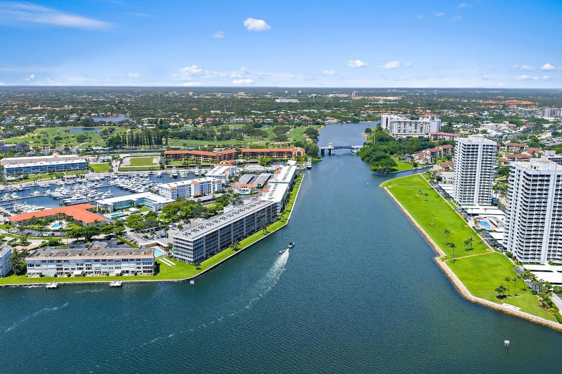 36 Yacht Club Drive 402