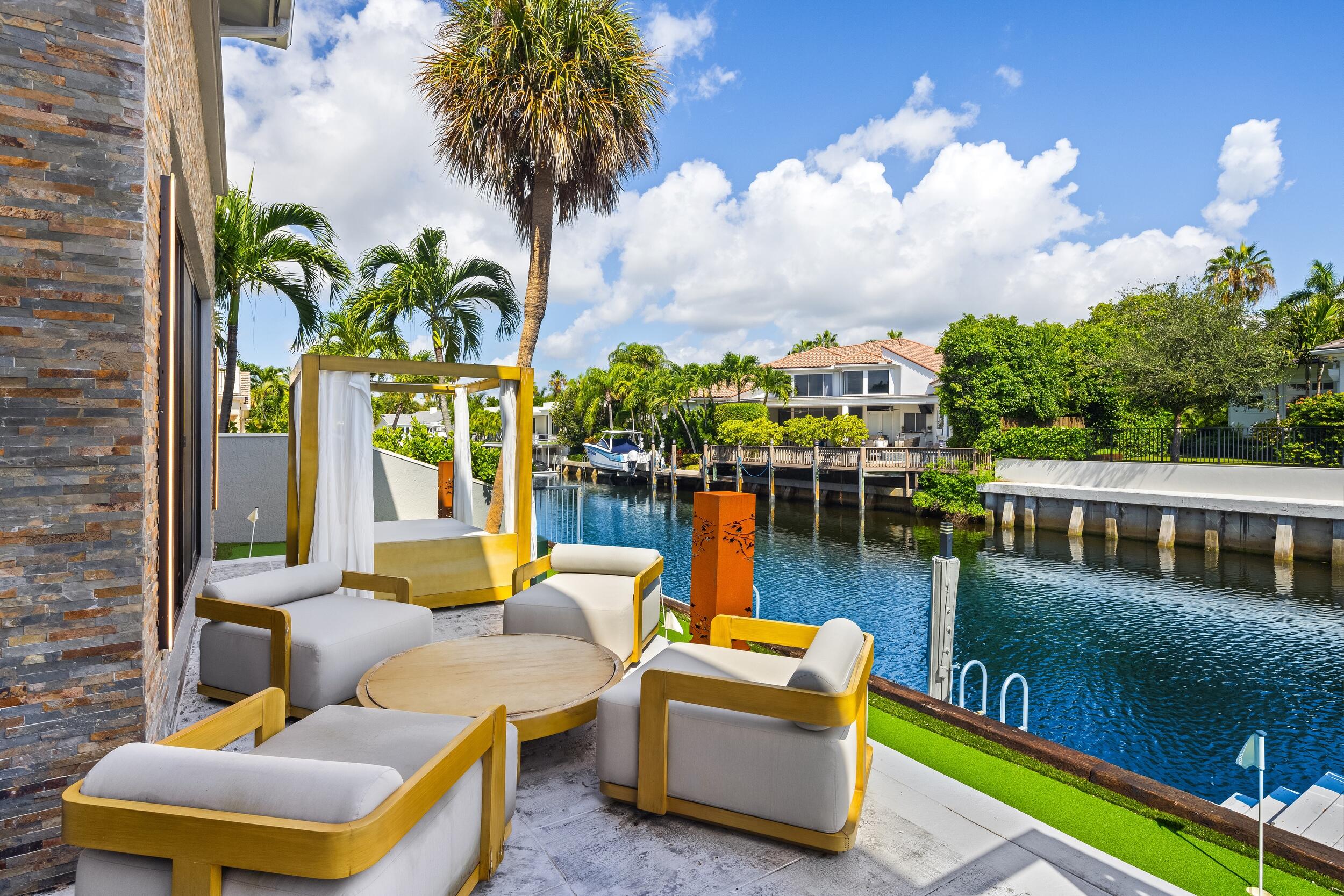 839 NE Bay Isle Drive